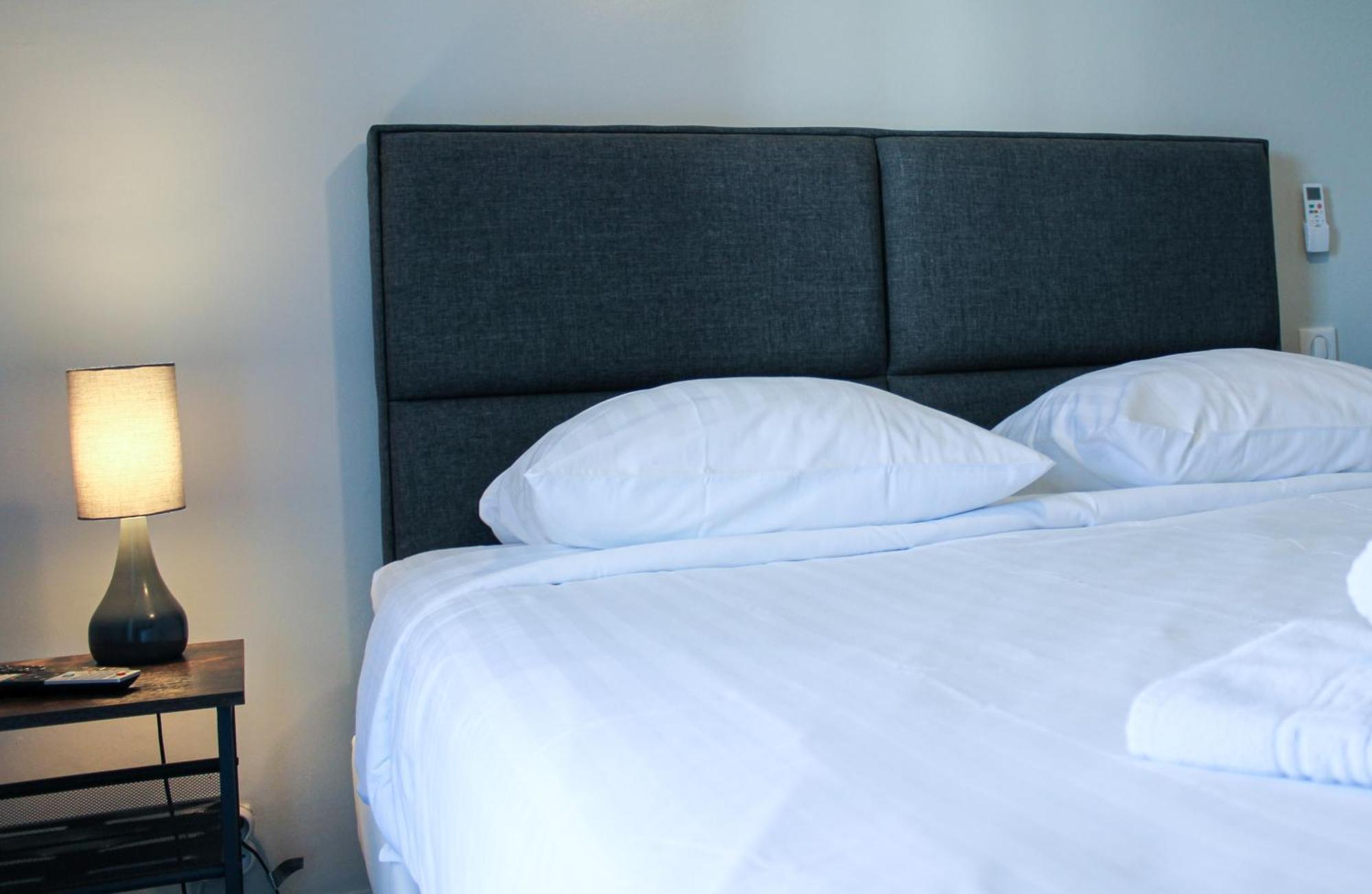 Delmas 2 - Vue Mer T2 Elegant Calme Et Climatise Apartment Antibes