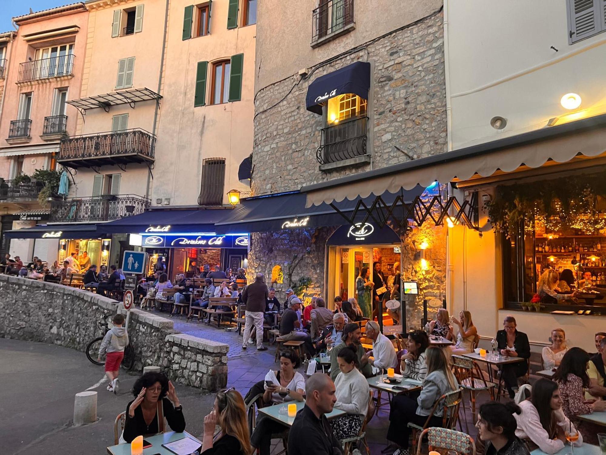 Location Cote D Azur Botel