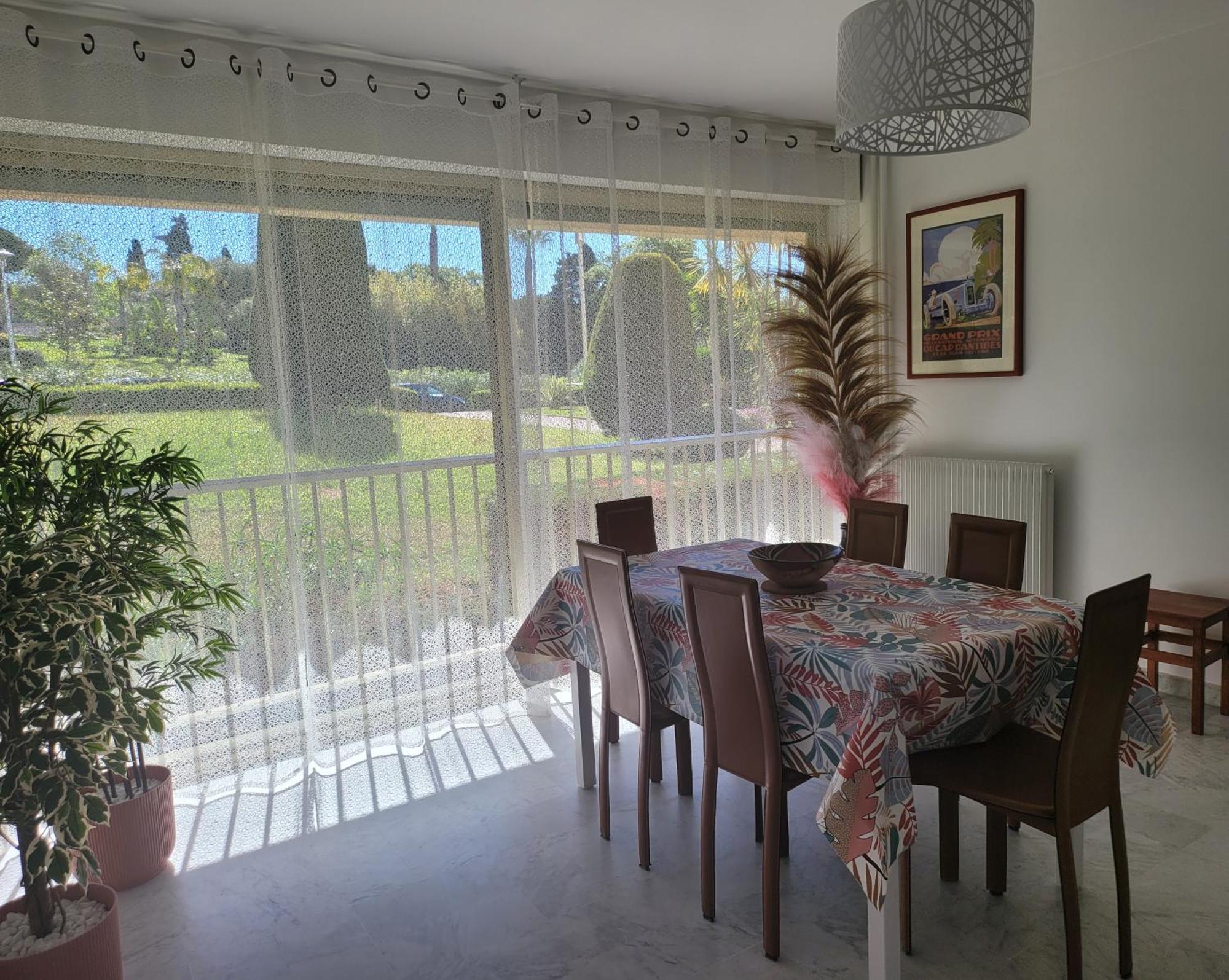 Eden Park T3 * Antibes