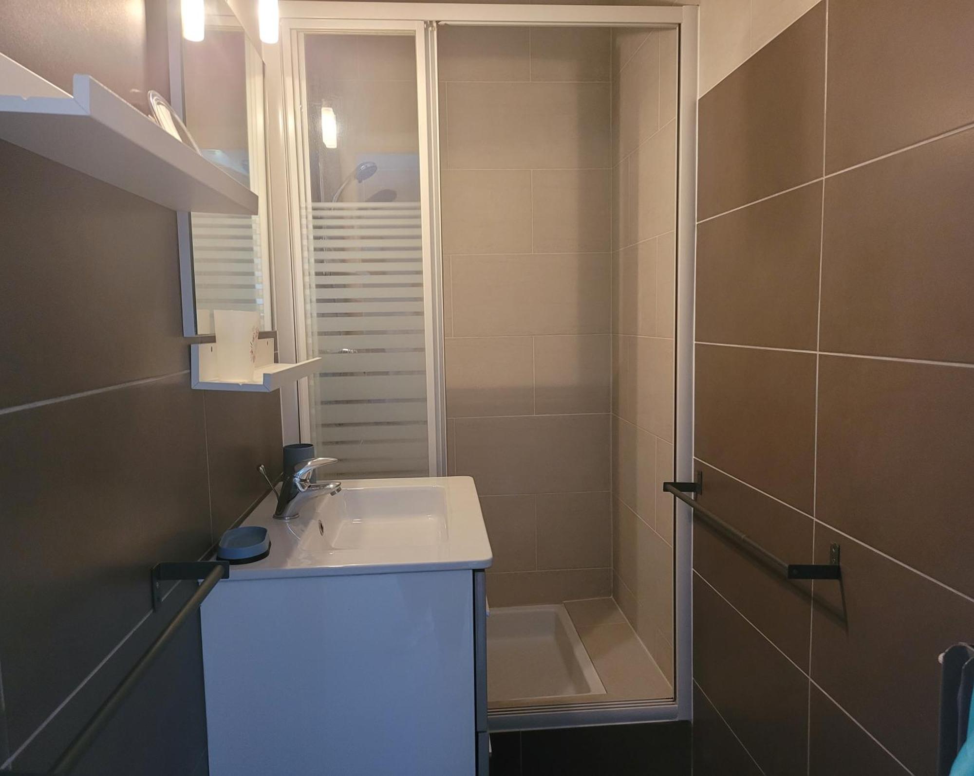 Eden Park T3 Apartment