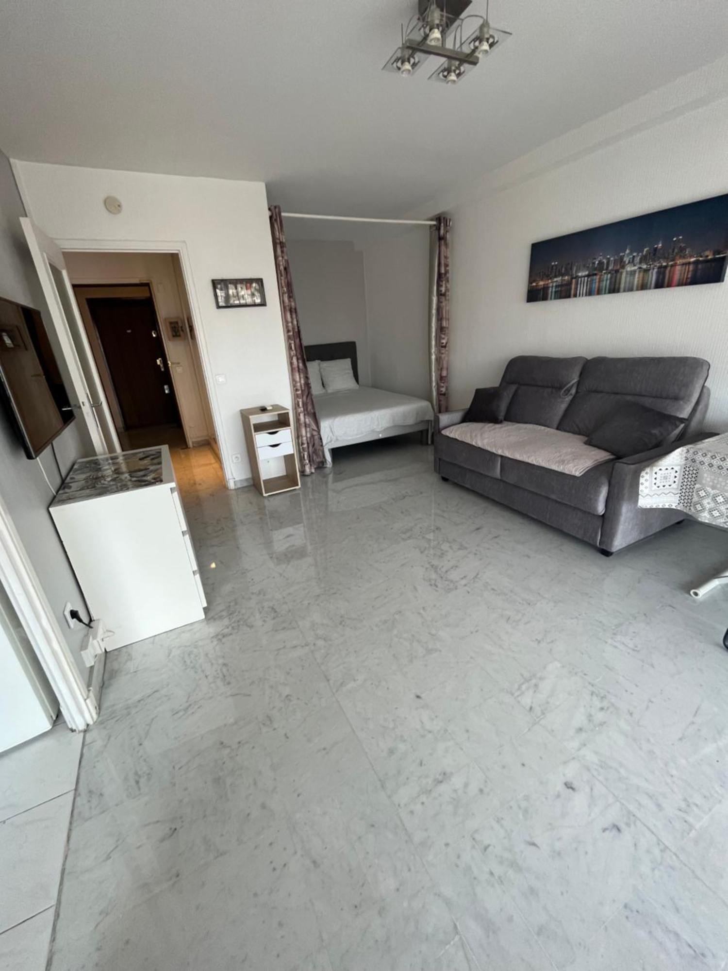 Apartment Juan Les Pins T1 Bis 503