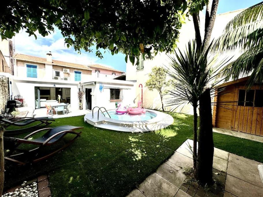 Unique Au Coeur Du Vieil Antibes, Superbe Avec Jardin Et Piscine Villa Antibes