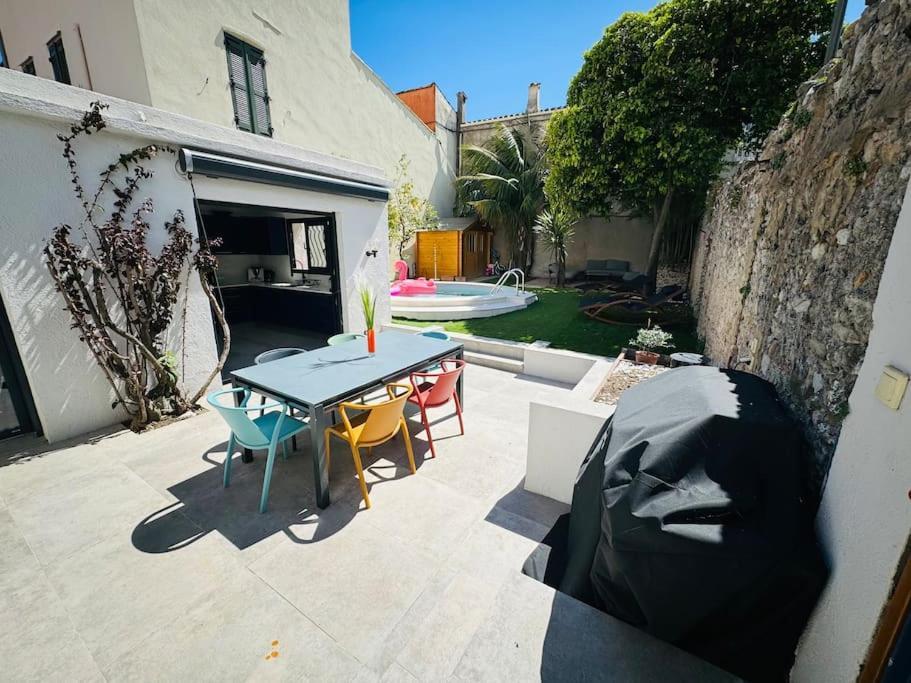 Unique Au Coeur Du Vieil Antibes, Superbe Avec Jardin Et Piscine Villa Antibes