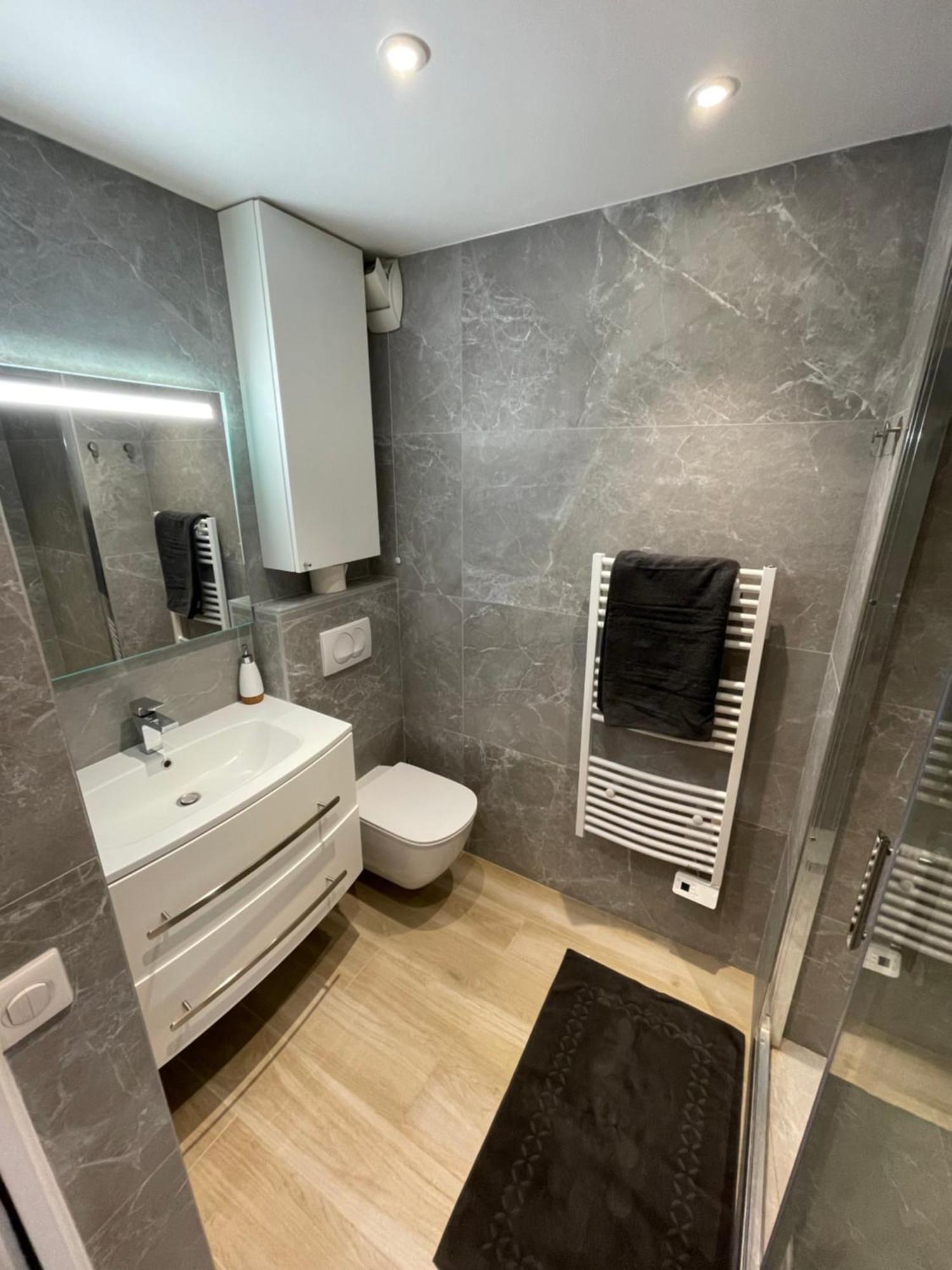 Bali Vibes Piscine Tennis Wifi Ac Clim Apartment *