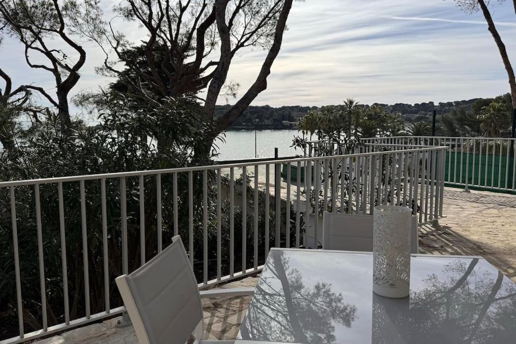 Cap D Contemporaine Pied Dans L Eau Villa *