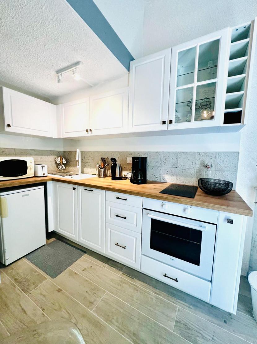 Appartement Renovated 2 Bedroom Duplex In The Center Of Antibes