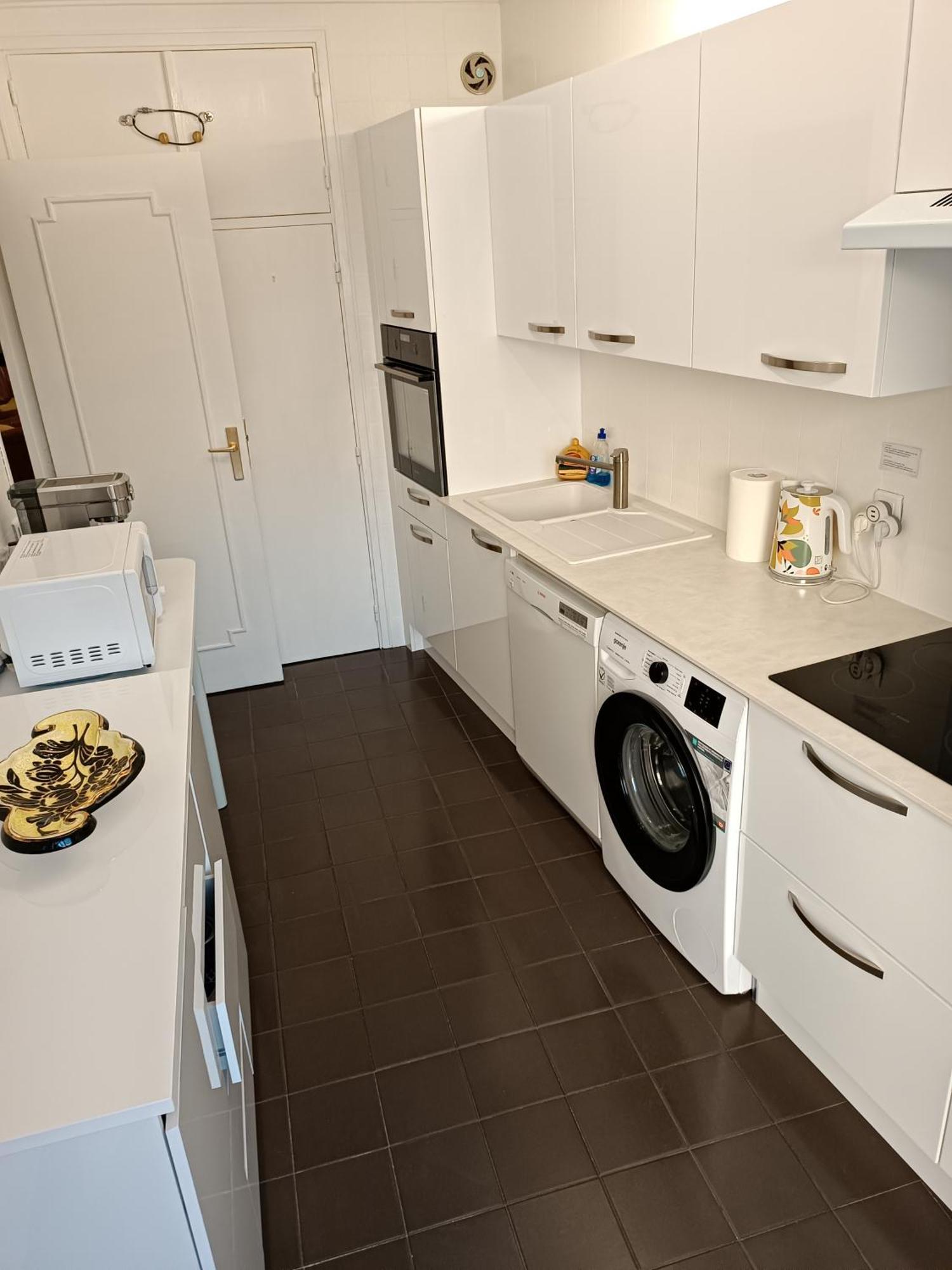 Juan-les-pins Centre Apartment *