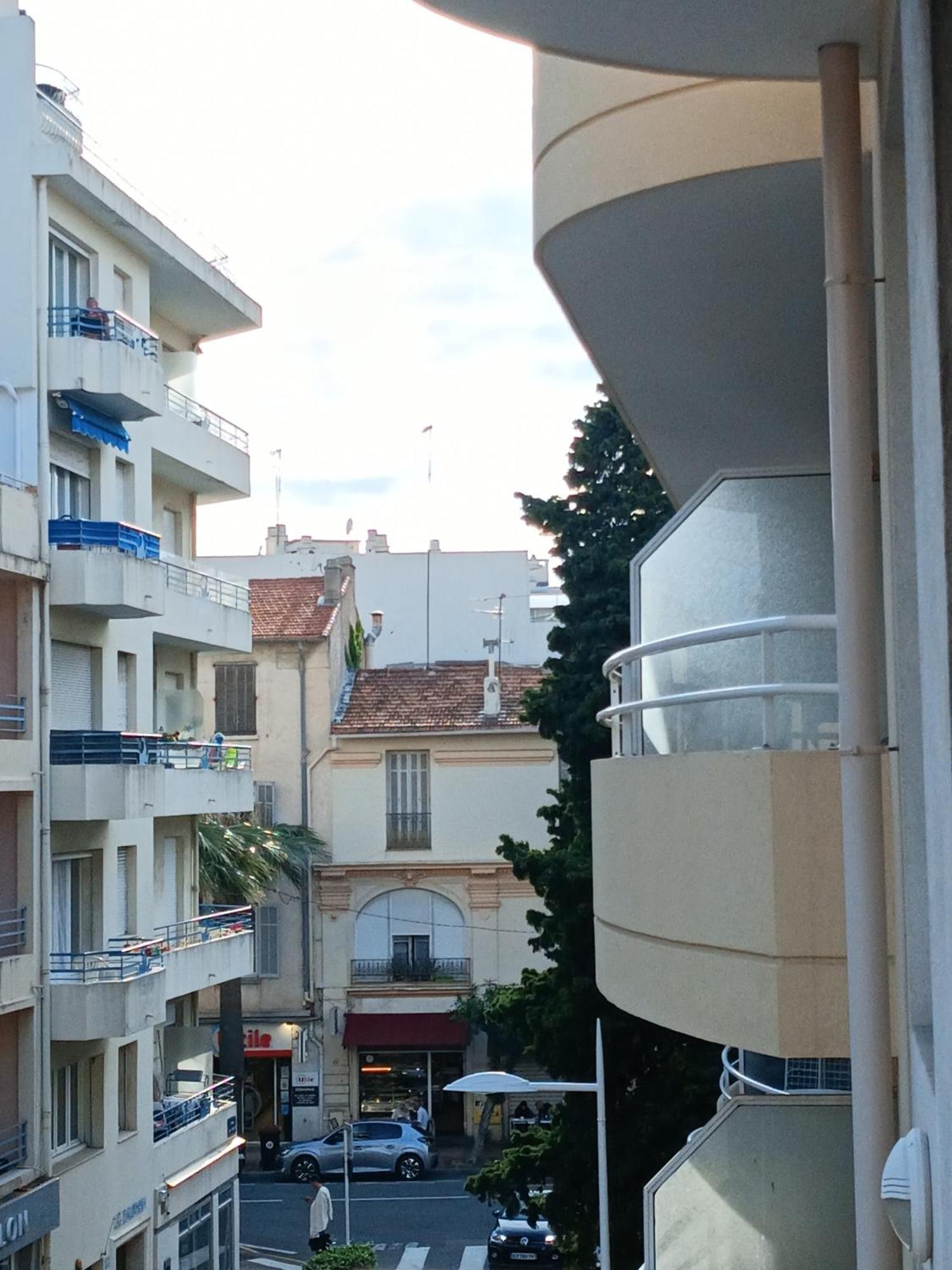 Juan-les-pins Centre Apartamento *
