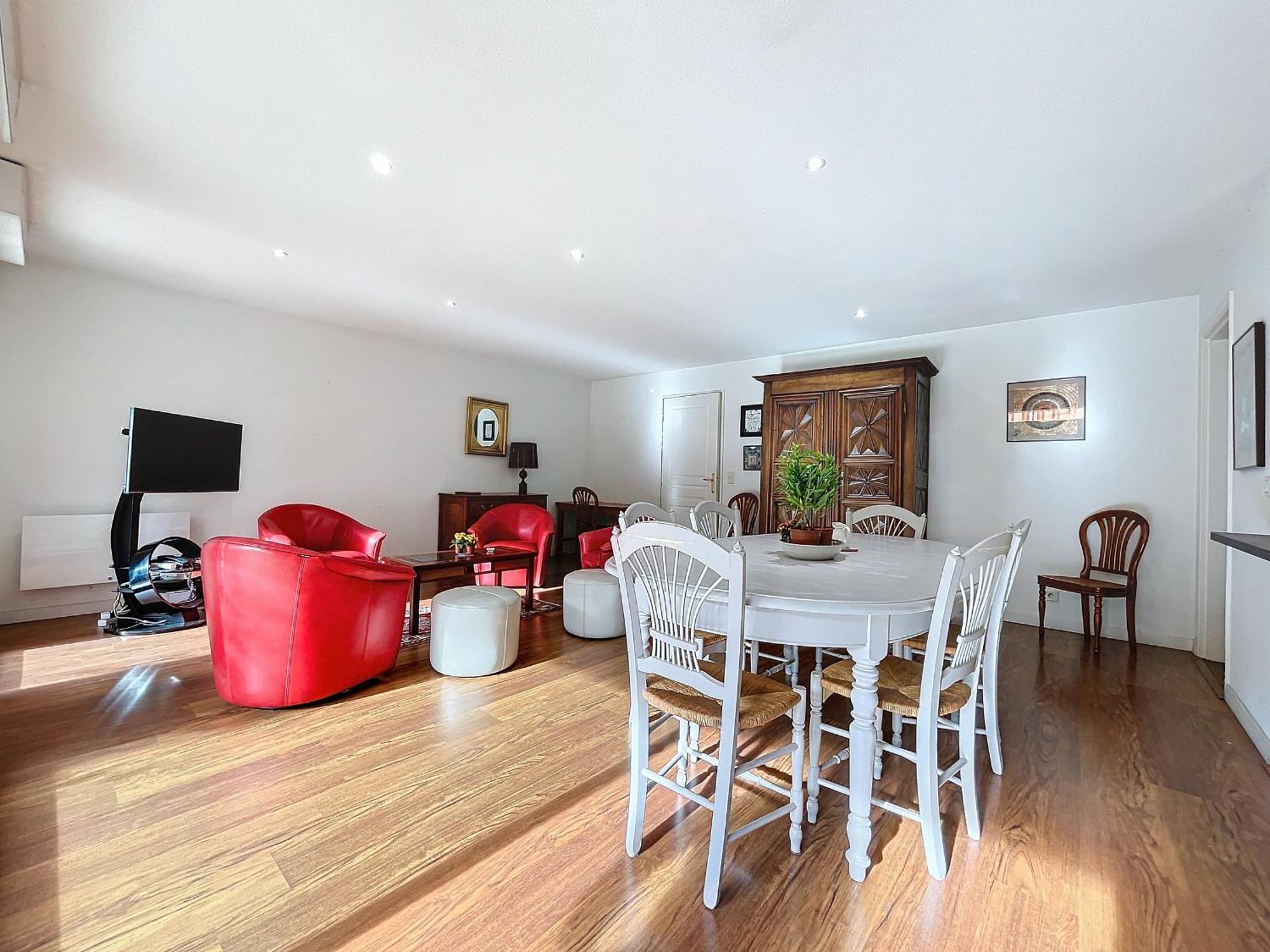 Apartment Spacieux 3 Avec Jardin, Centre-ville Antibes, 6 Couchages, Proche Plages Et Commerces - Fr-1-789-1