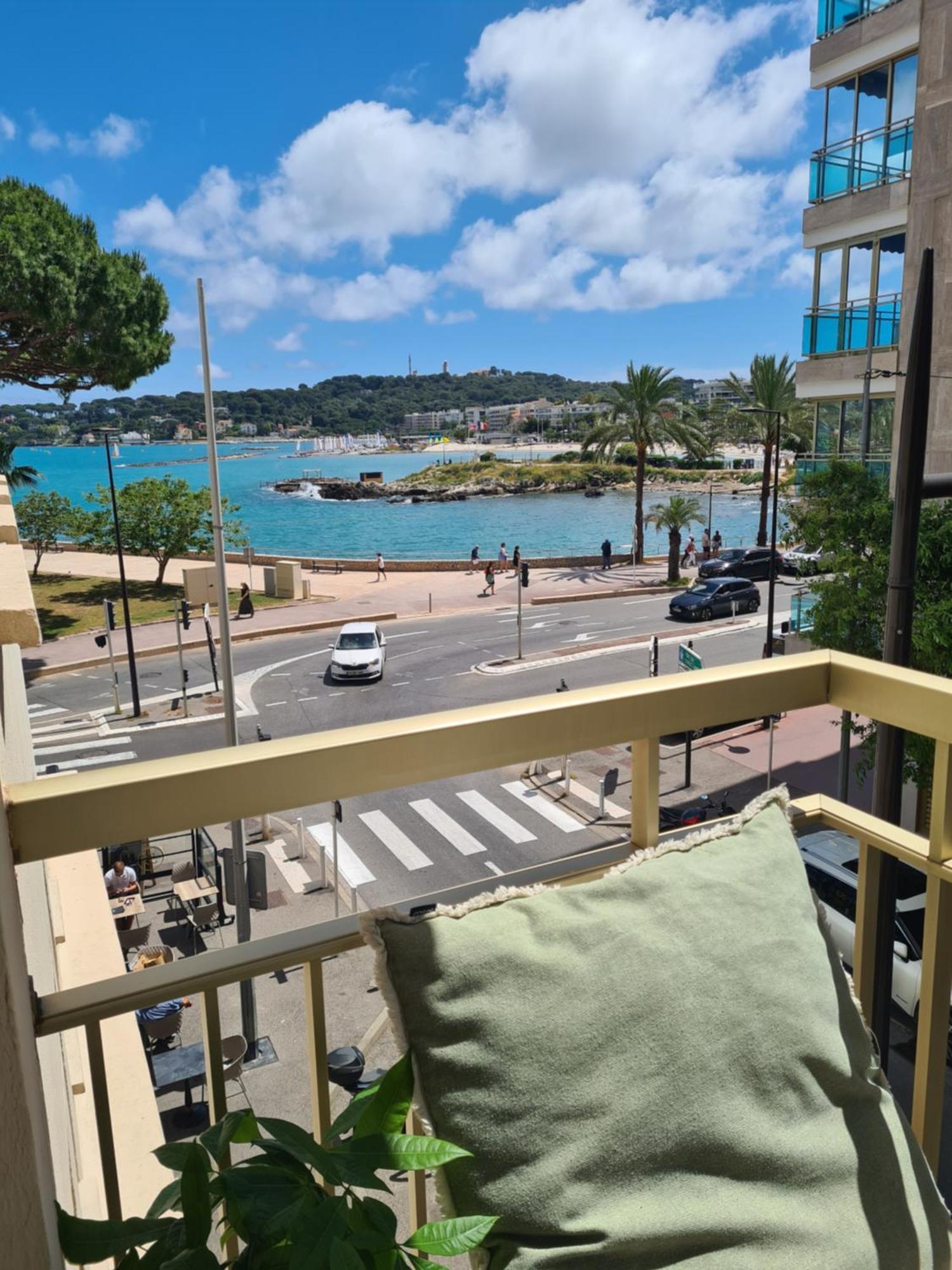 Apartment Devant La *