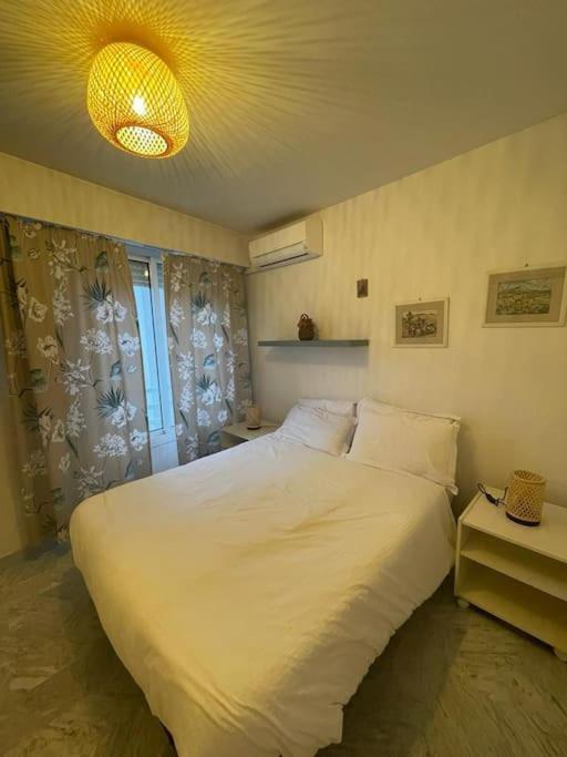 Palm Royal - For 4 With Balcony - 5 Minutes From The Antibes