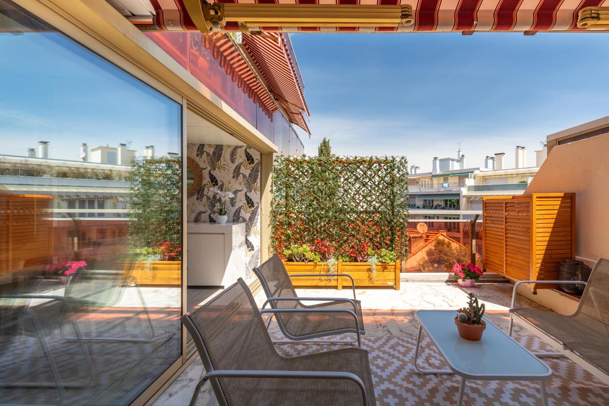 Le Seli, Luxueux 2 Pieces, Centre D'antibes