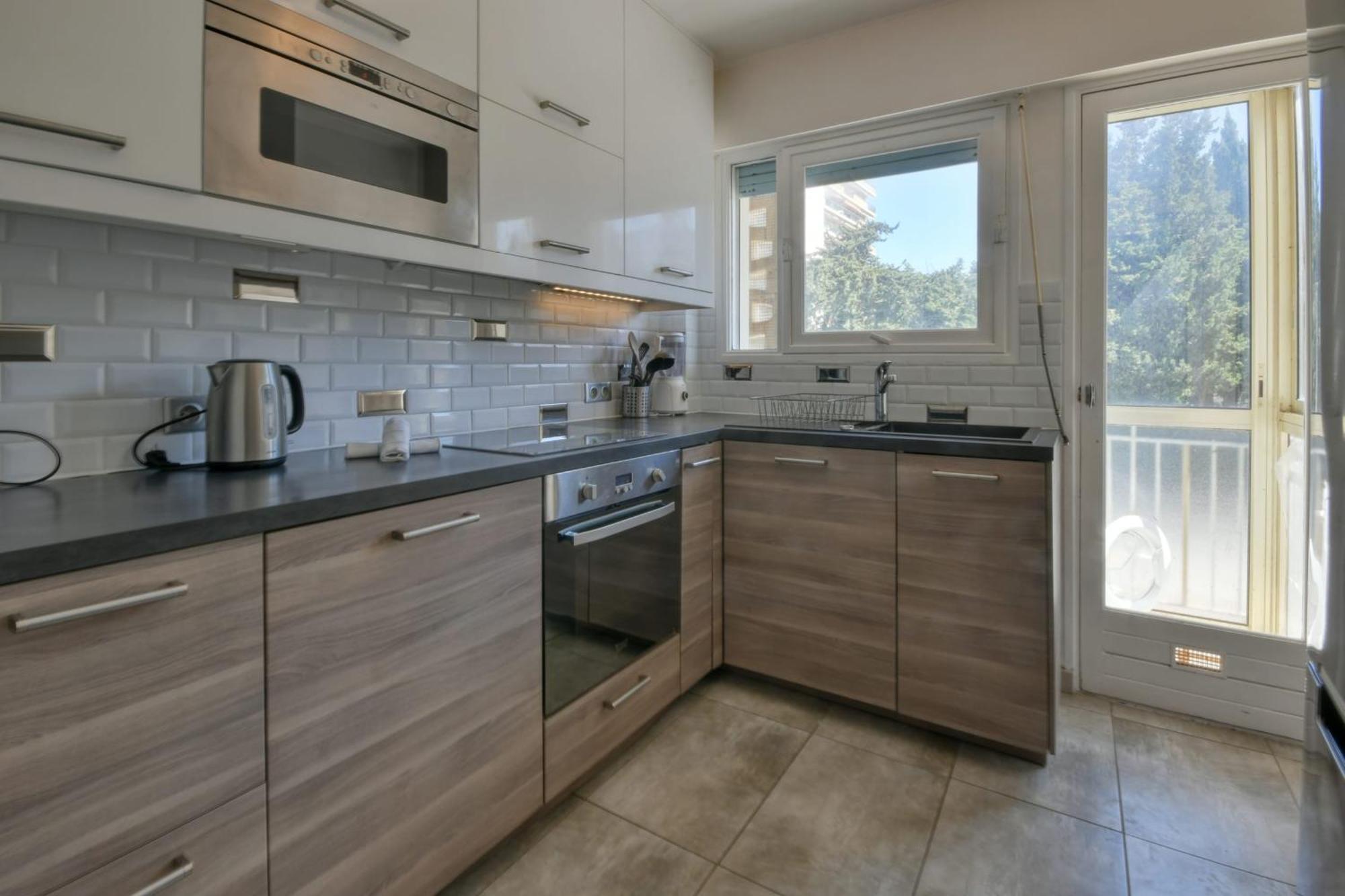 Apartment La Roseraie For 6 By Sunset Riviera Holidays *