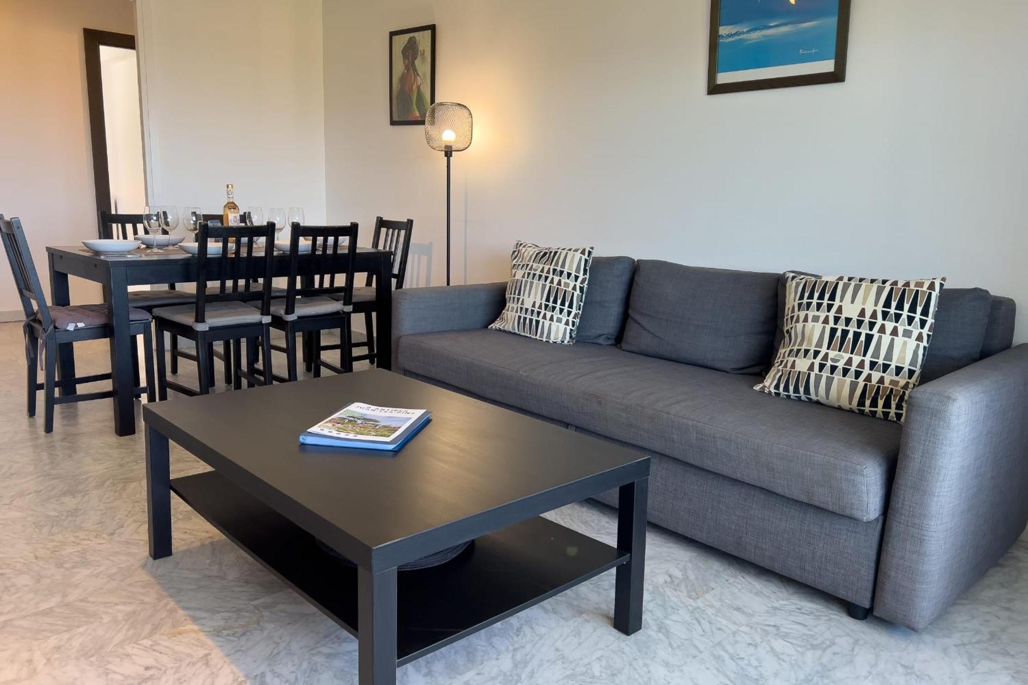 La Roseraie For 6 By Sunset Riviera Holidays Antibes