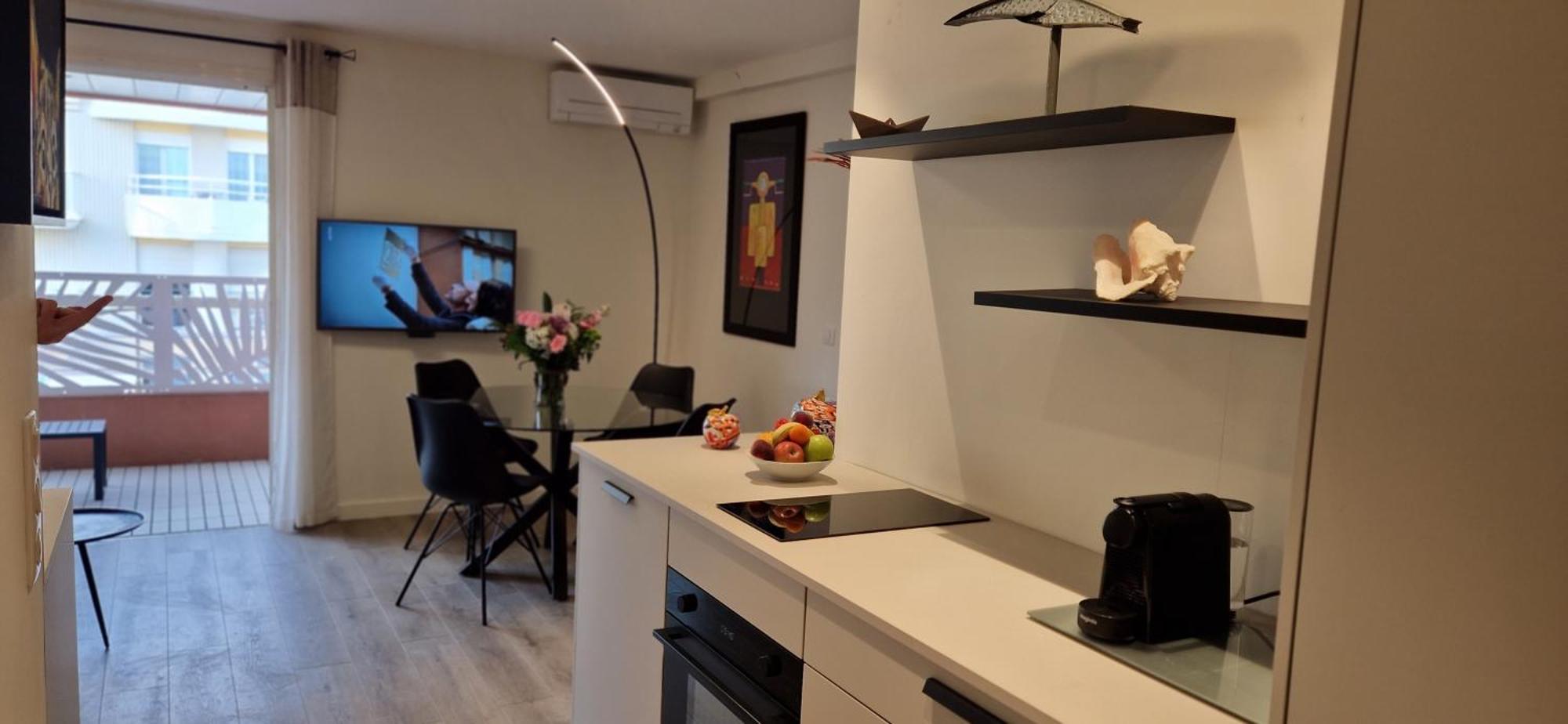 Apartamento Juan 4 Prs, Clim, 300m Plage, Piscine, Parking