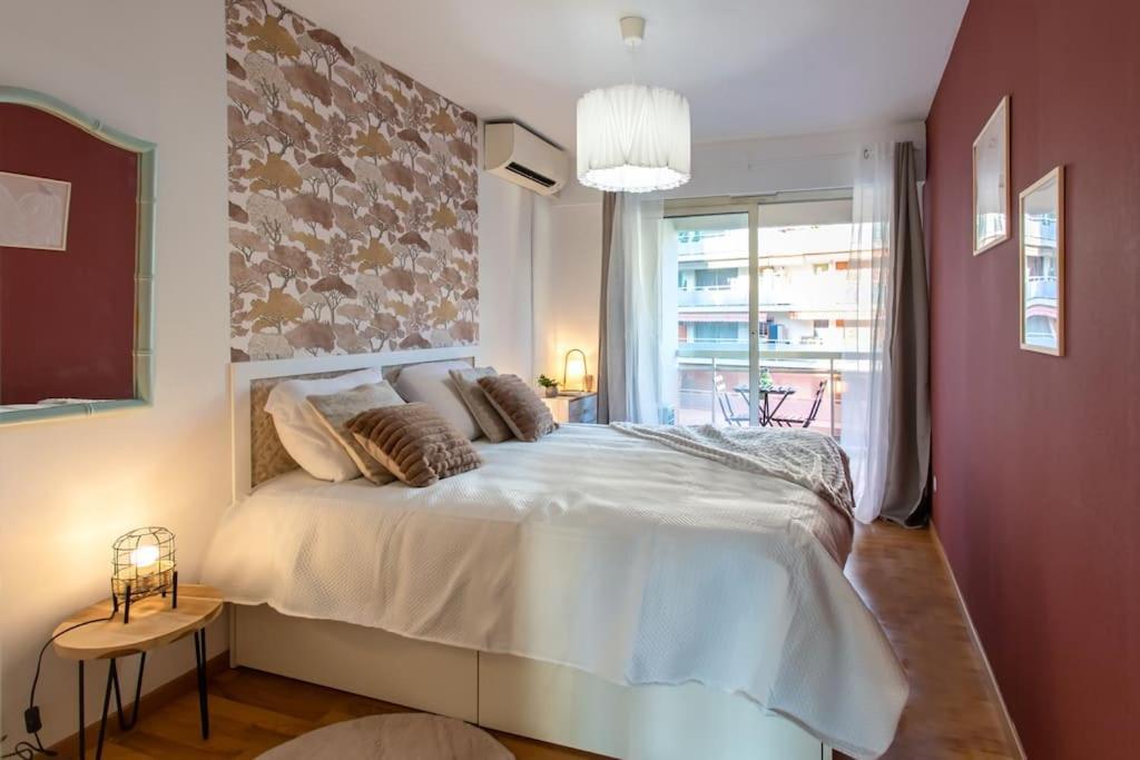 Apartment A10 - 1 Bdr Heart Of Juan Les Pins 5 Min Sea - Ac & Balconies *