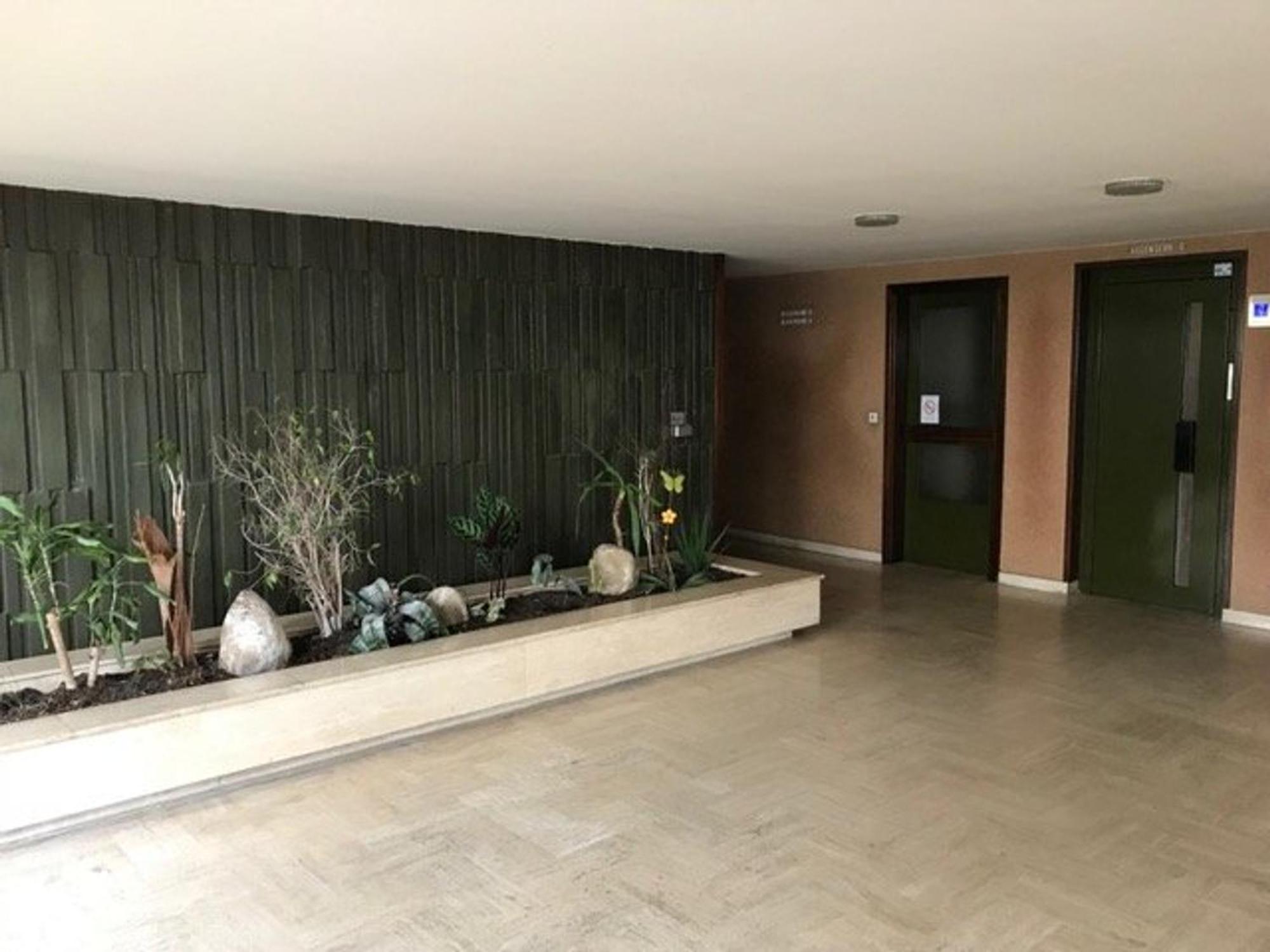 2p Avec Terrasses, Parking Prive, A 100m Des Plages - Juan-les-pins - Fr-1-252-196 Apartment