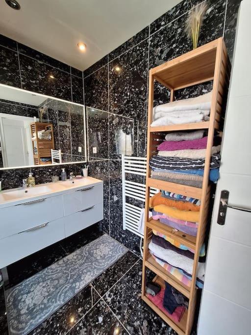 Villa Belle Maison 3 3min Des Plages De Juan Les Pins 8personnes *