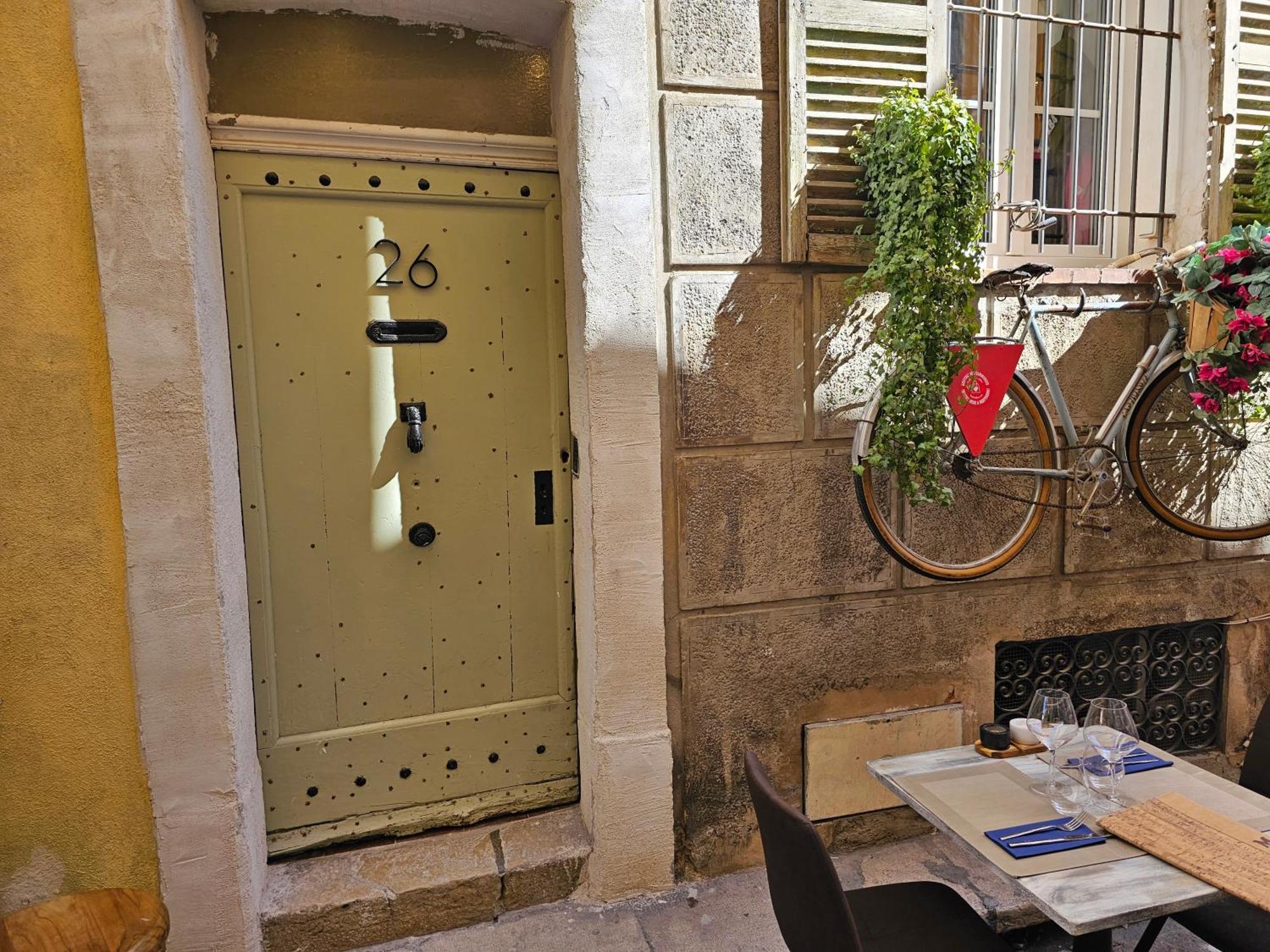 Sous Les Toits * Antibes