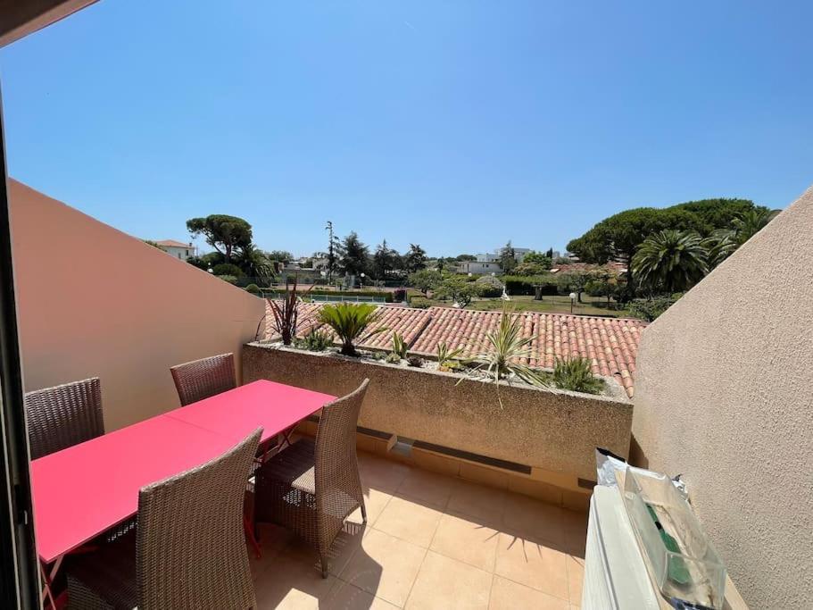 Apartment Superbe Terrasse Piscine Et Tennis