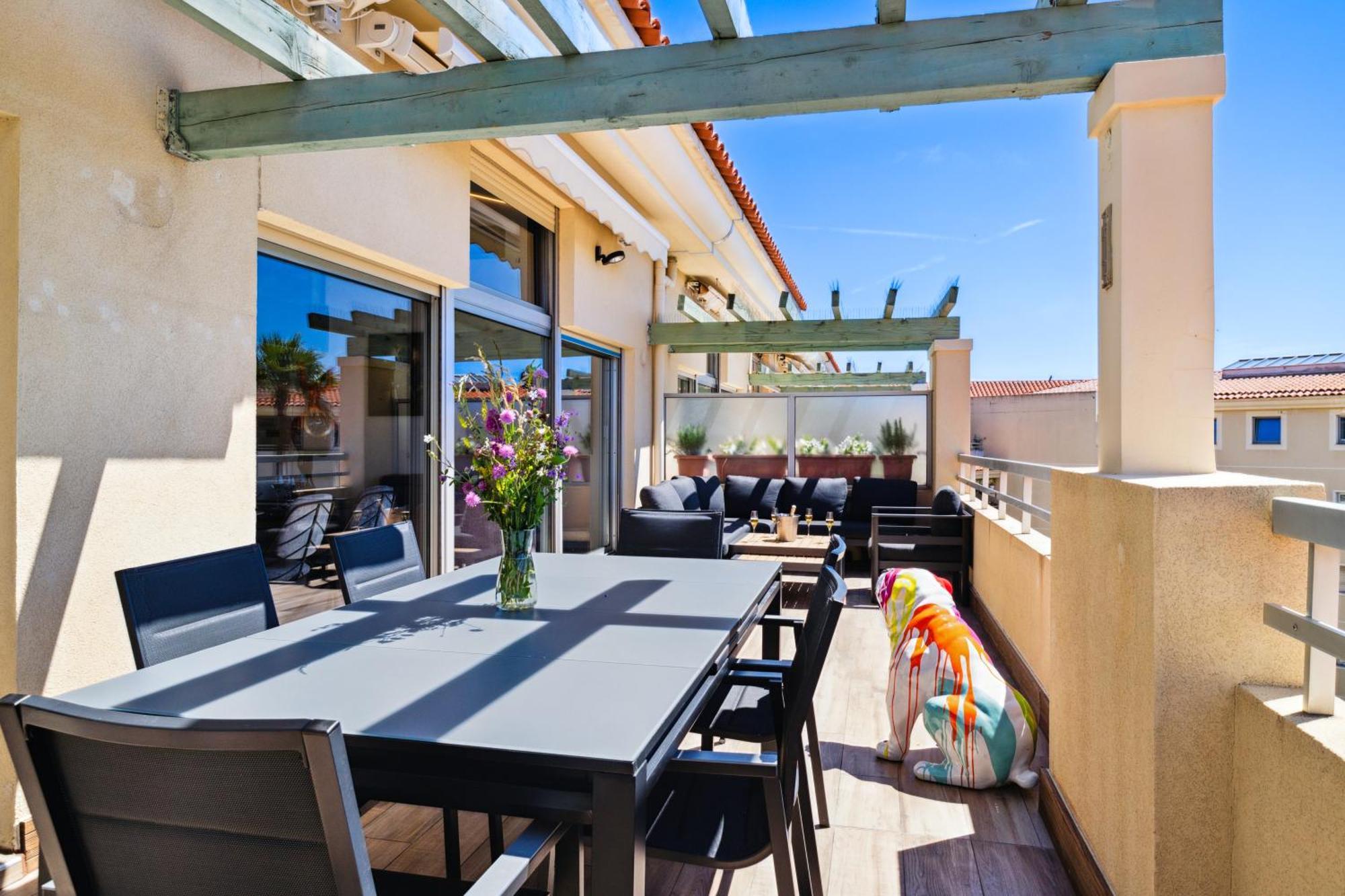 Apartment Duplex Les Pins 89m2 Et Terrasse 30m2 Antibes