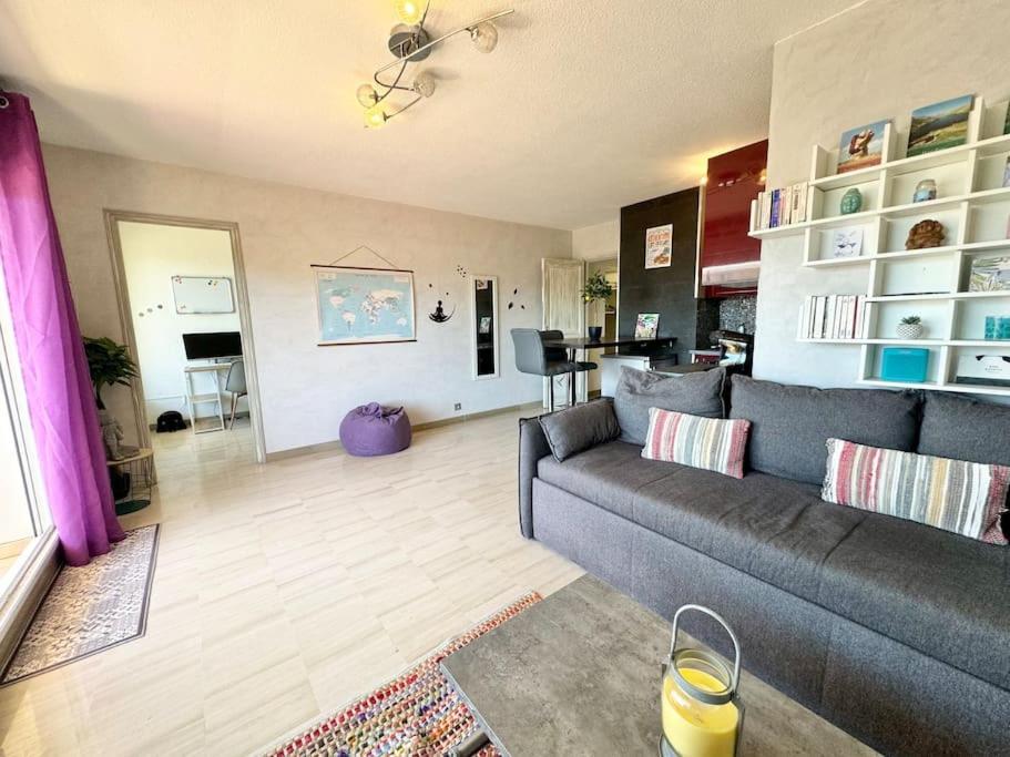 Appartement T2 Juan Les Pins A 300 M Des Plages *