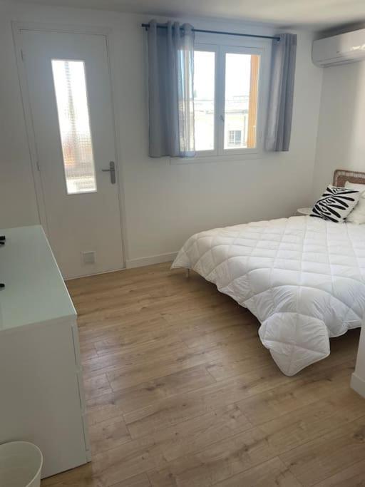 Juan F3 100 M Des Plages Appartement *