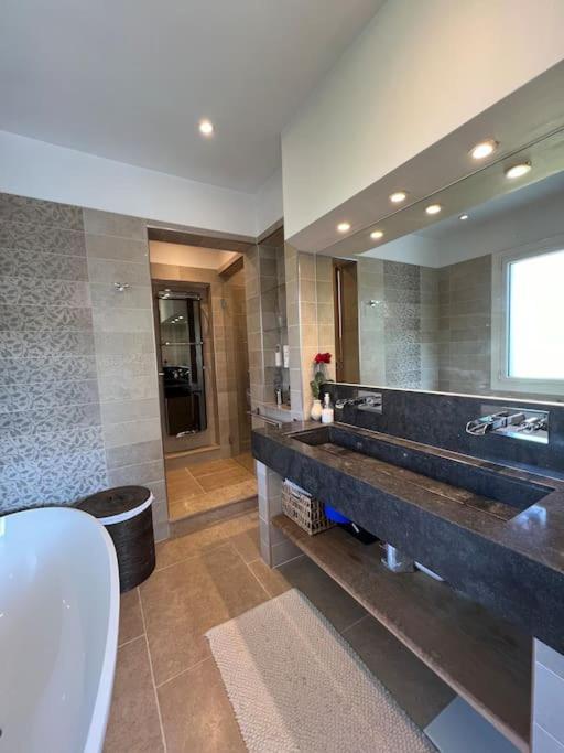 Villa Capleouna-manou