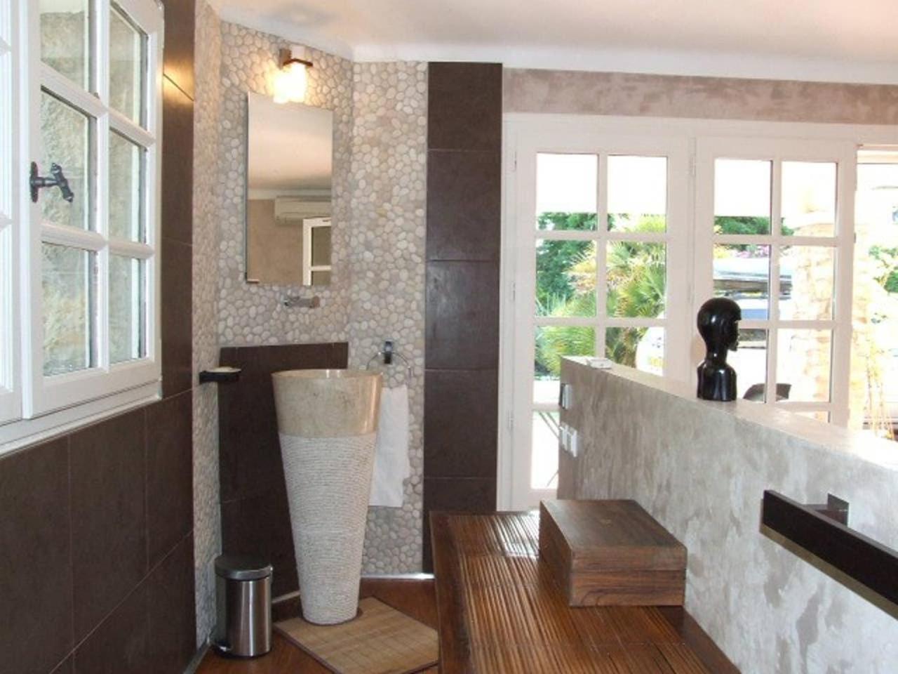 Capleouna-manou Villa