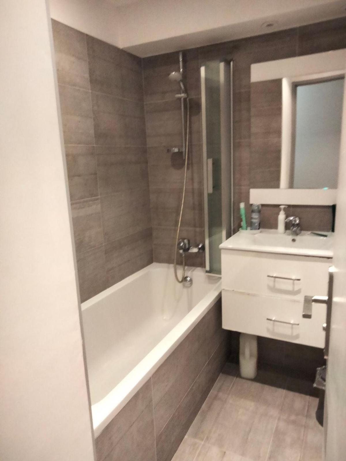 10mm A Pied Des Plages, Olympe Climatisé Appartement Antibes