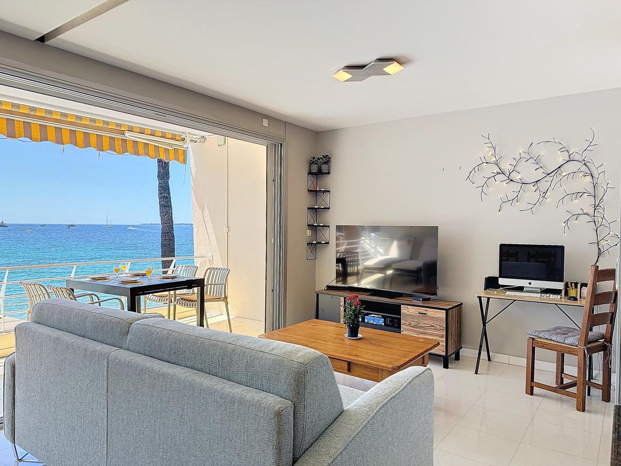 Apartment Belle Vue Sur A Juan Les Pins