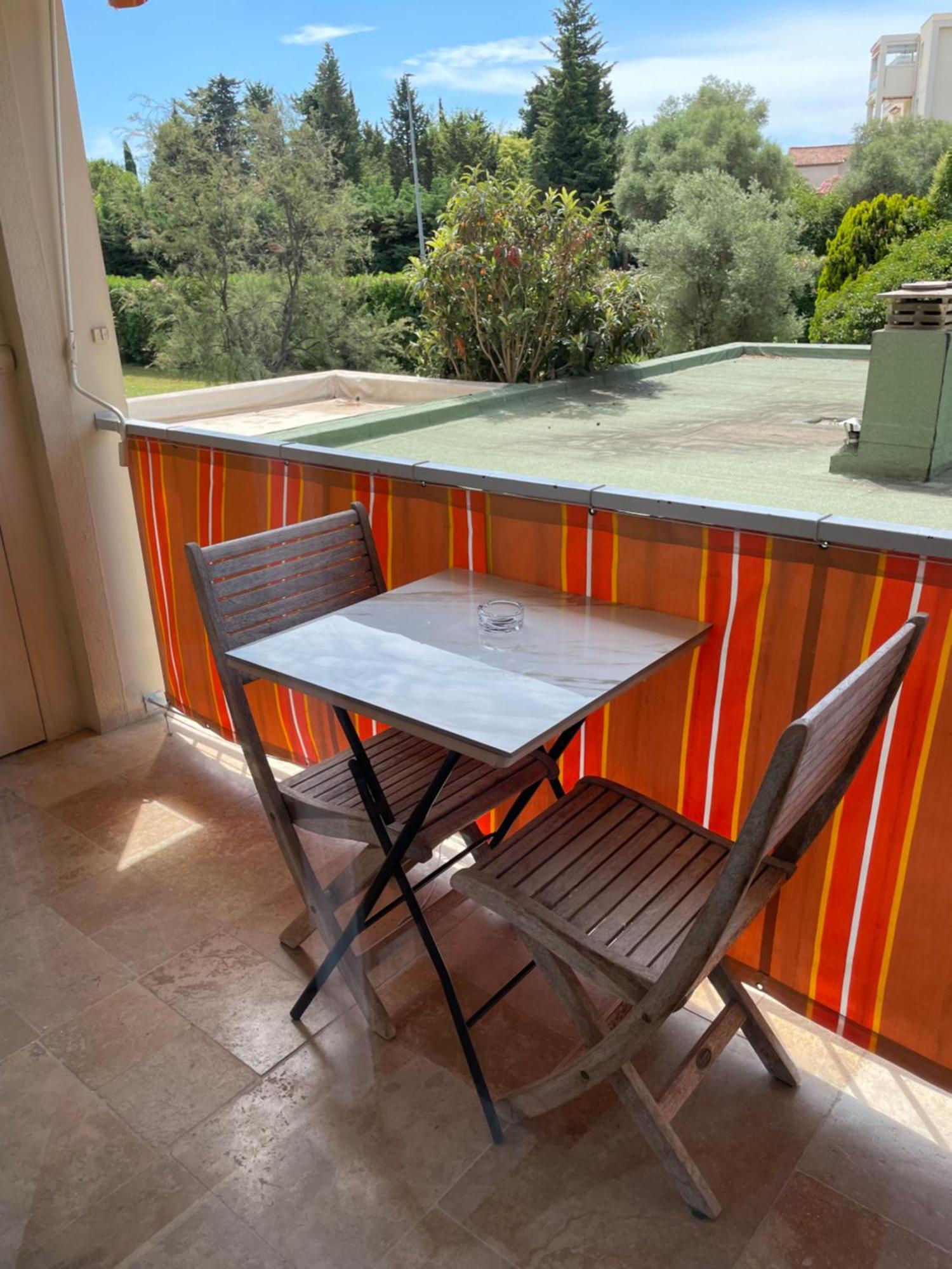 Juan Les Pins Apartment *