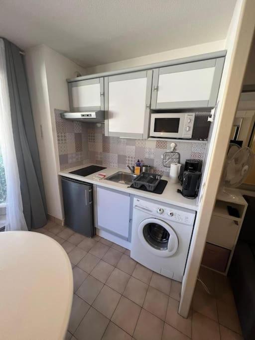1 Bed Les Pins With Pool Apartment