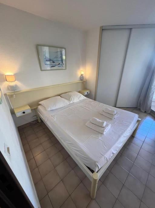 1 Bed Les Pins With Pool Apartment
