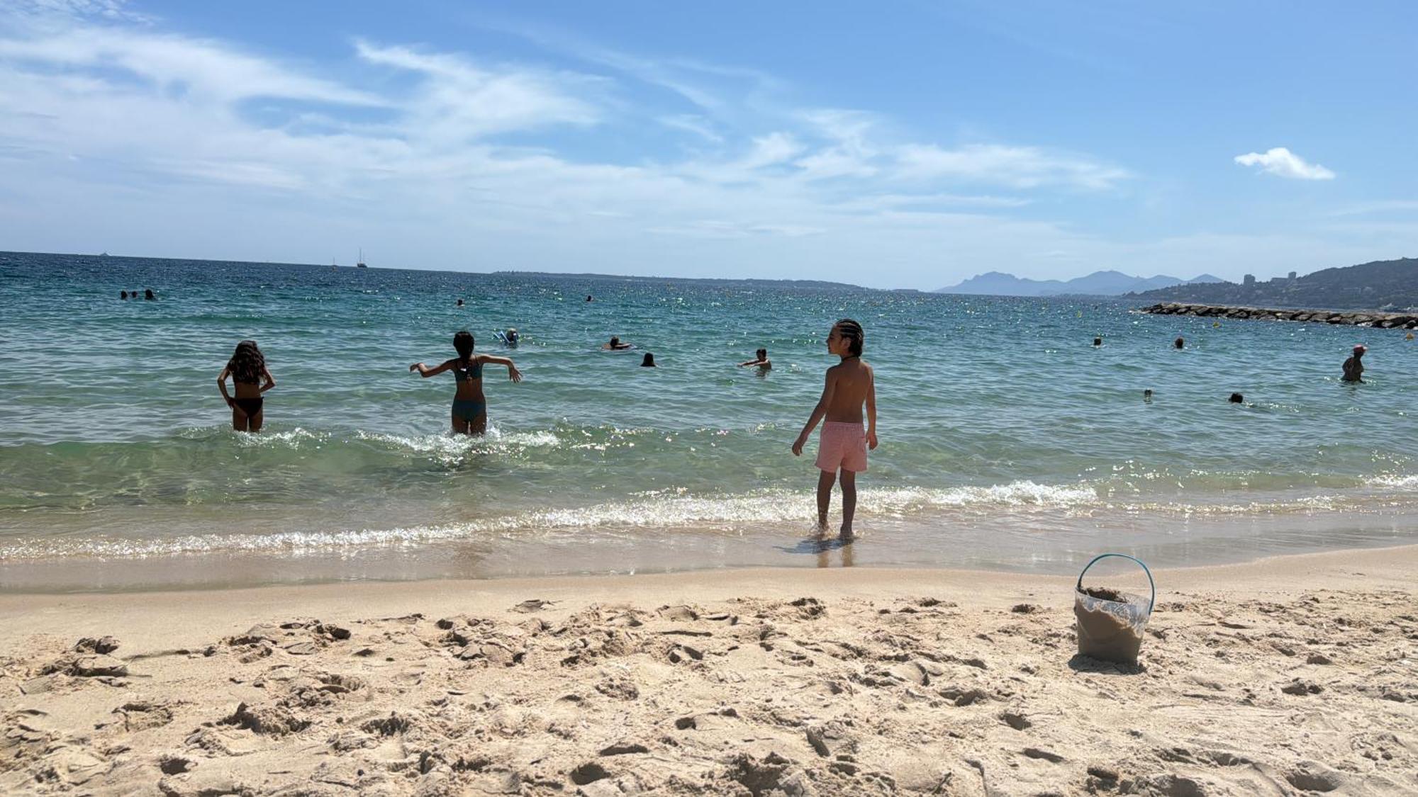 Appartement Spacieux 3 Pieces A 200m Des Plages