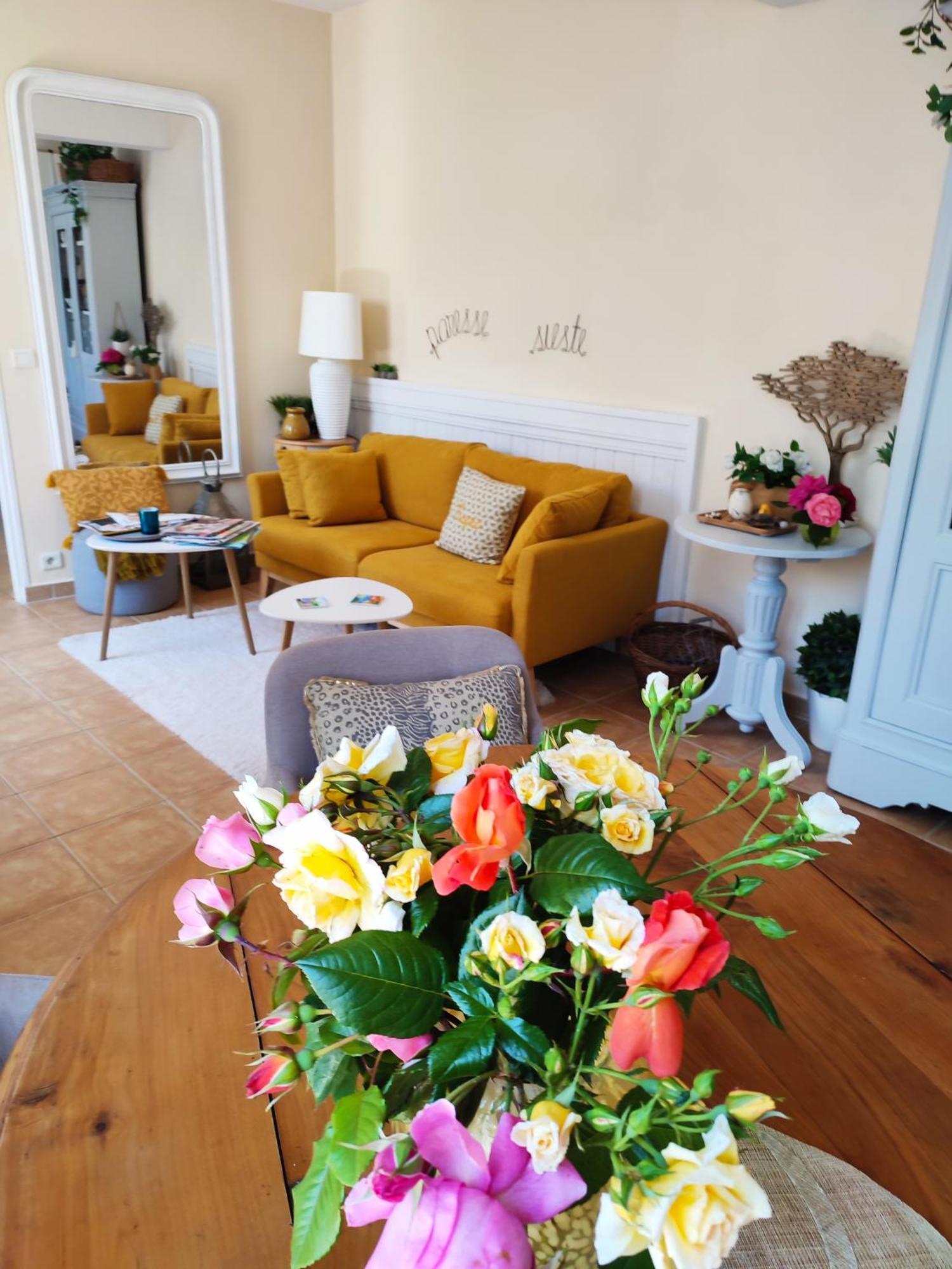 Apartment Juan Les Pins Plages Clim Wifi Maison Entiere Antibes