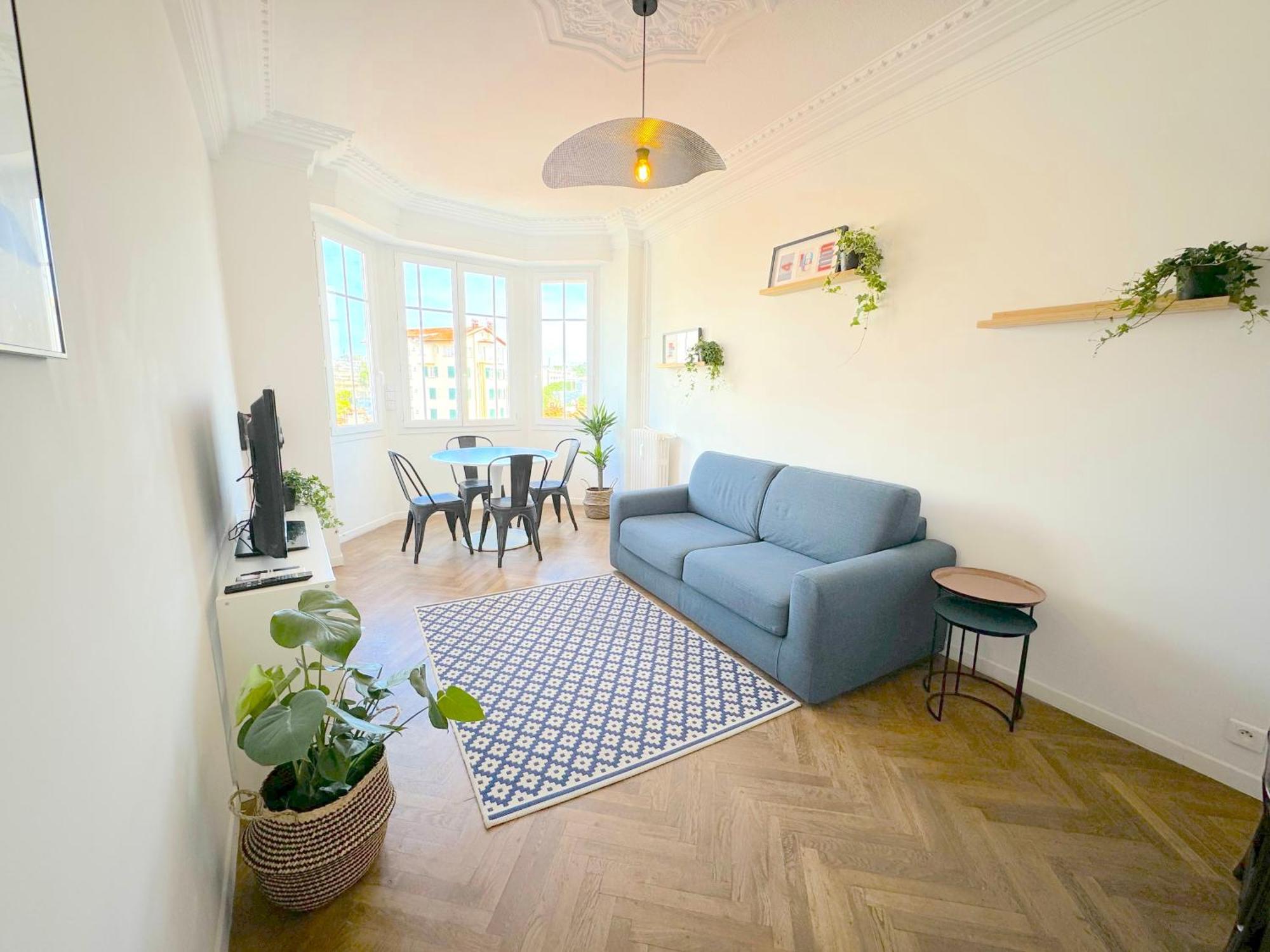 Apartment Cosy T2 Juan Les Pins A 4 Min Des Plages Antibes