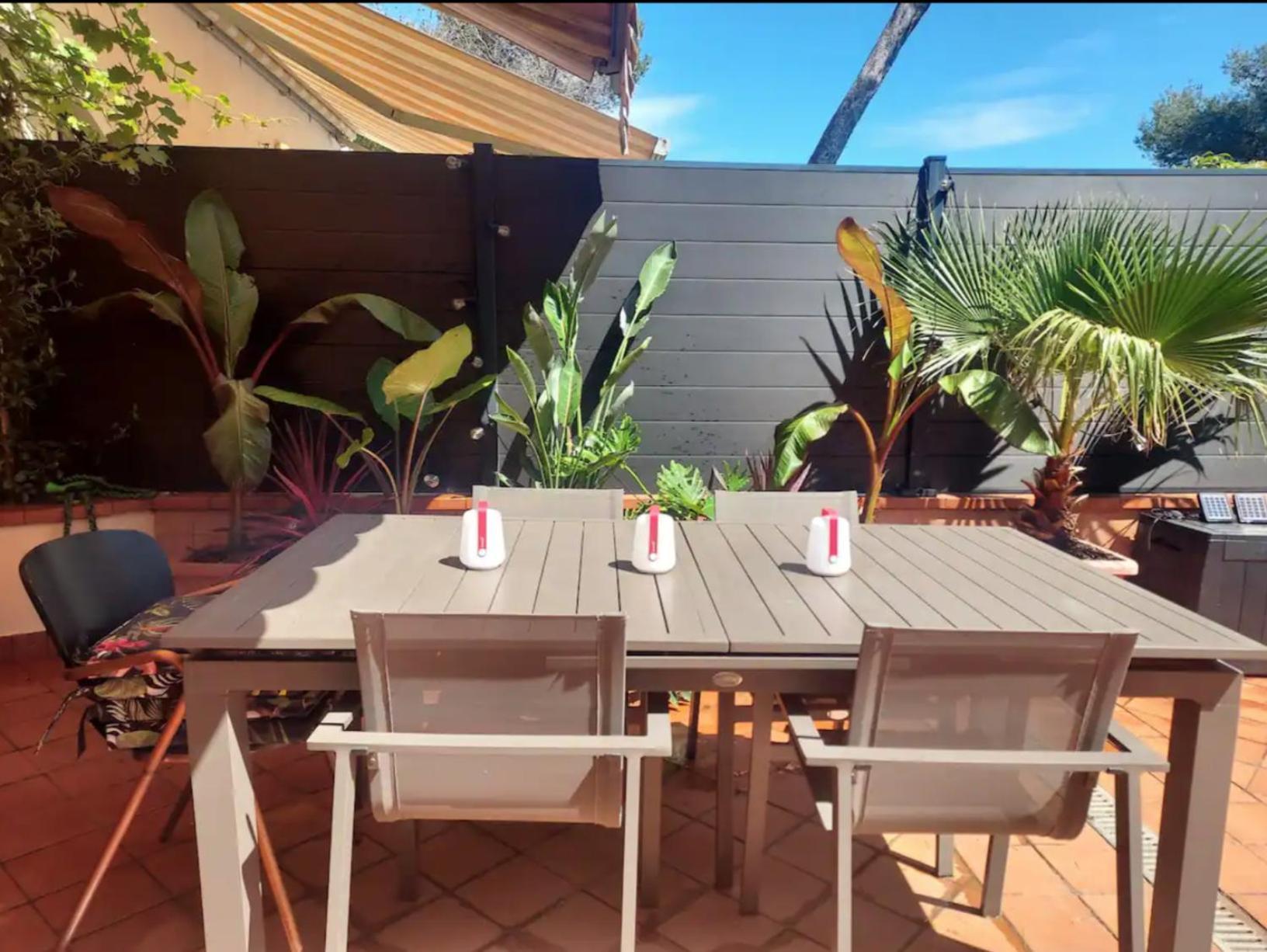 Apartment Cap D'antibes, Swimming Pool, Sea, Terrasse *