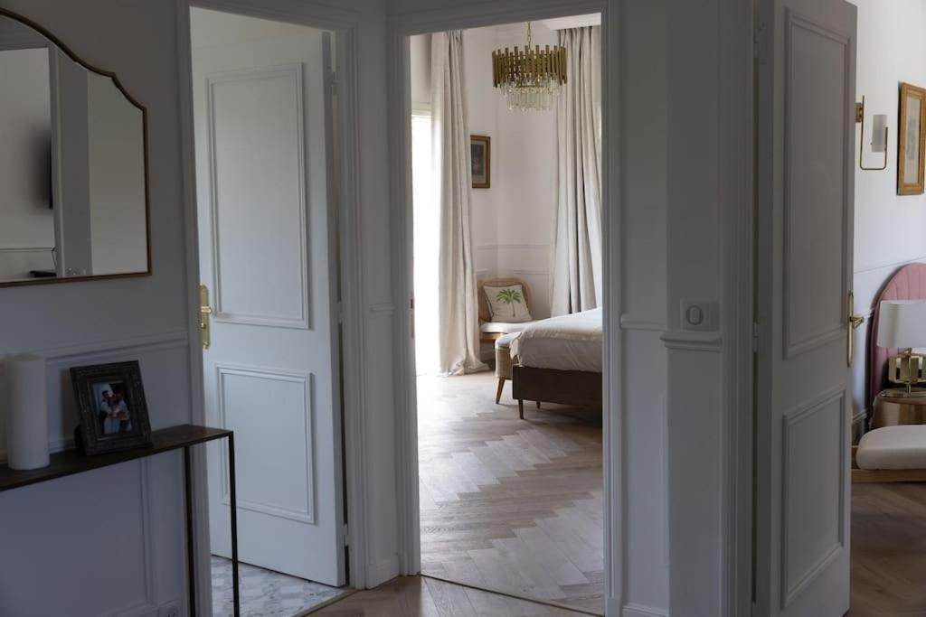 Front Cap D'antibes Villa *