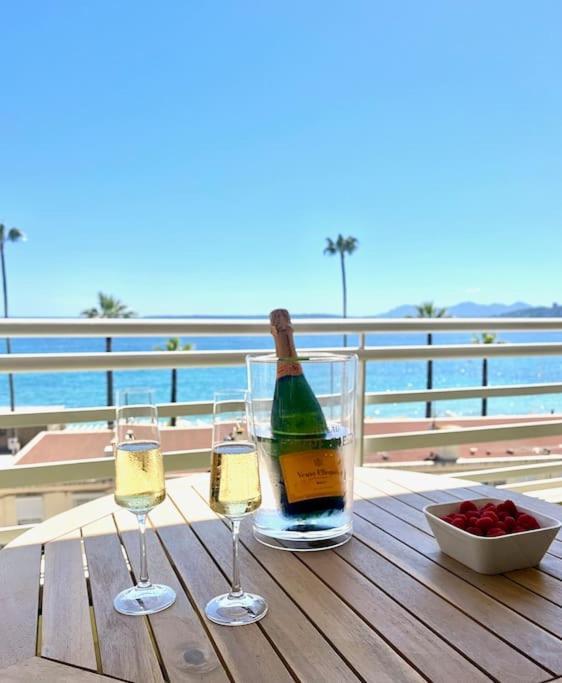 Appartement Magnifique T2 - Vue - Parking - Juan-les-pins