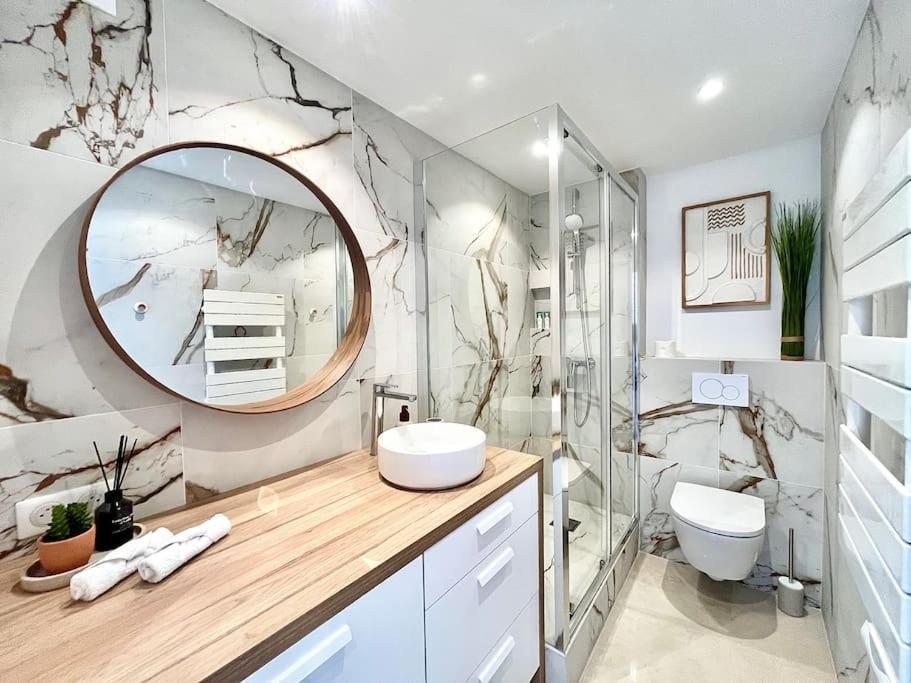Magnifique T2 - Vue - Parking - Juan-les-pins Appartement Antibes