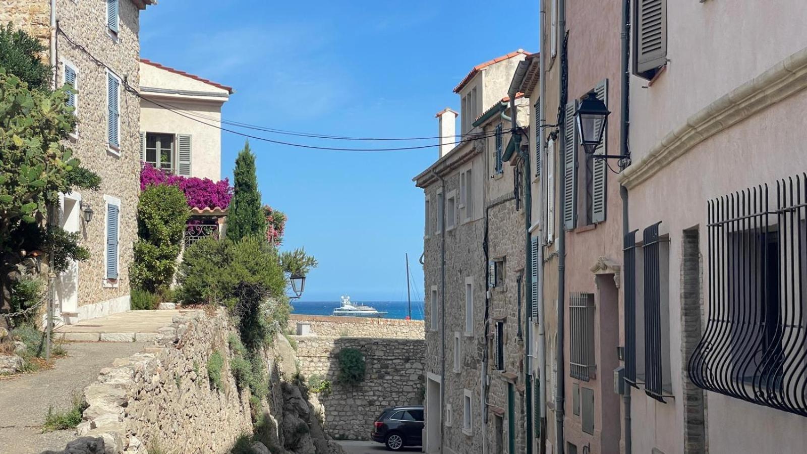 Picasso Walk Cosy Charm In Heart Of Old Town Ac And Wifi * Antibes