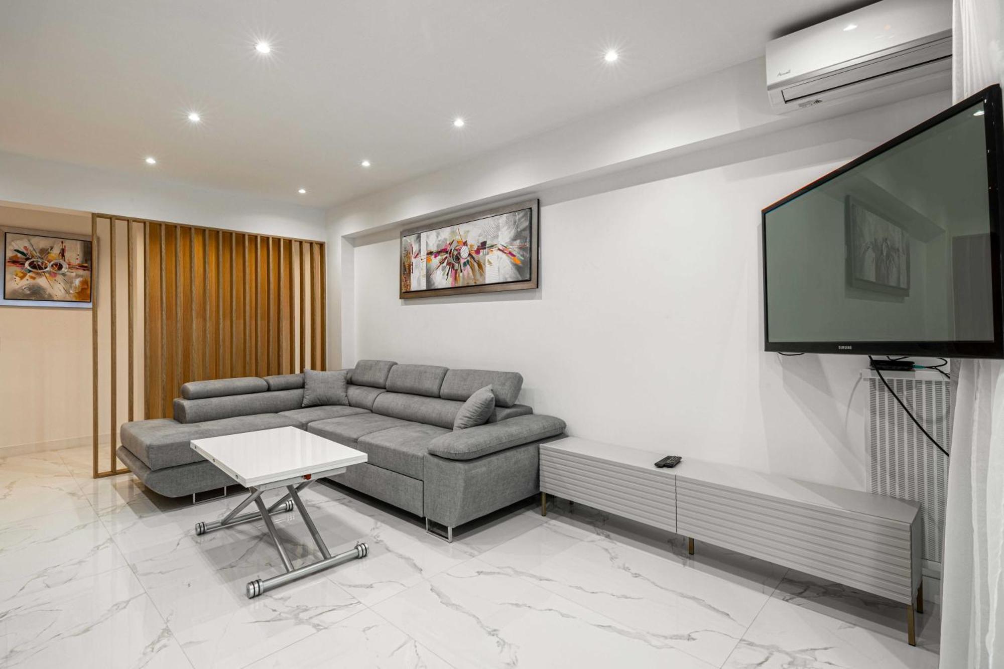 Gorgeous - Near - 2br-6p Antibes