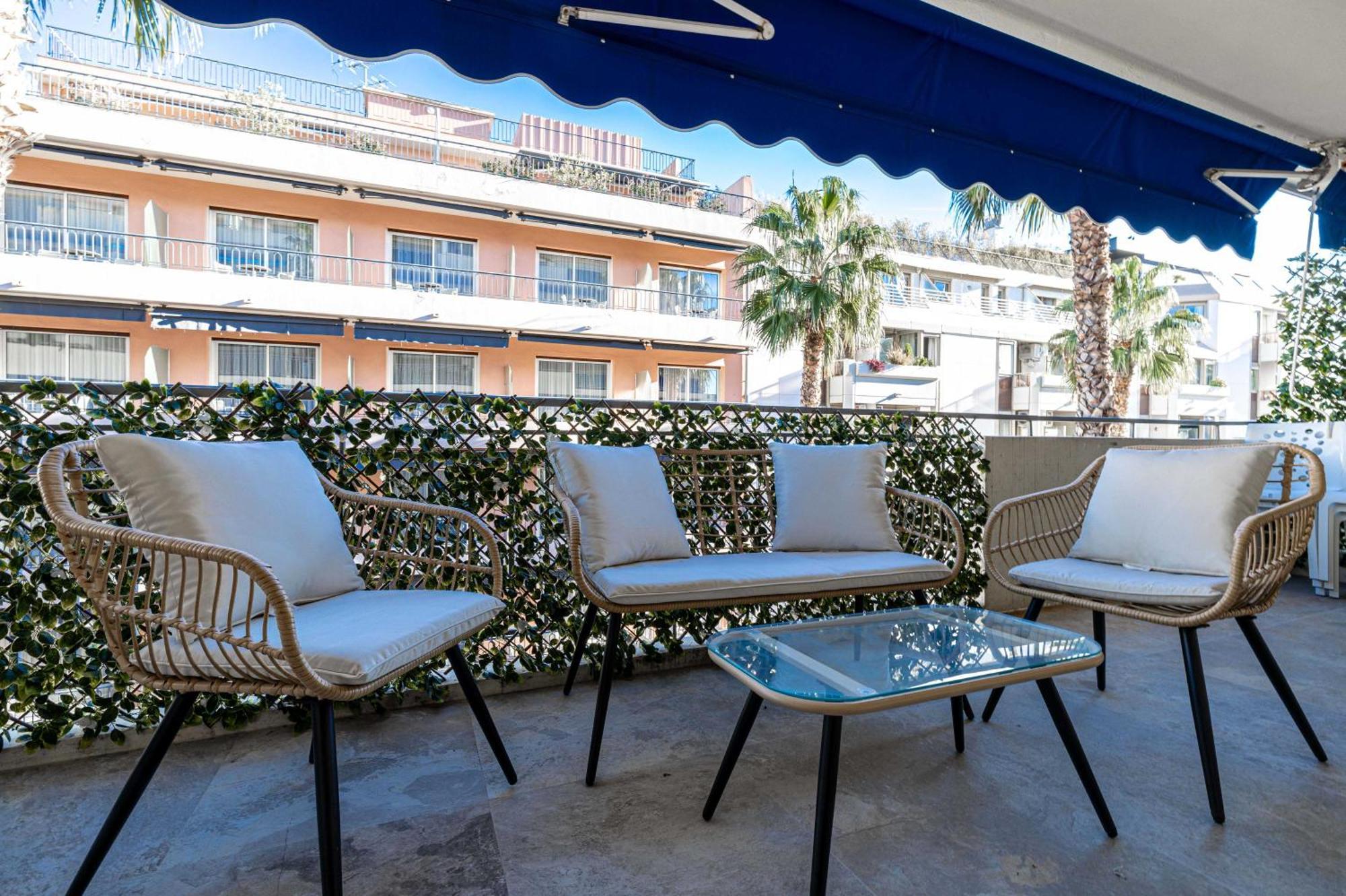 Gorgeous - Near - 2br-6p Apartment Antibes