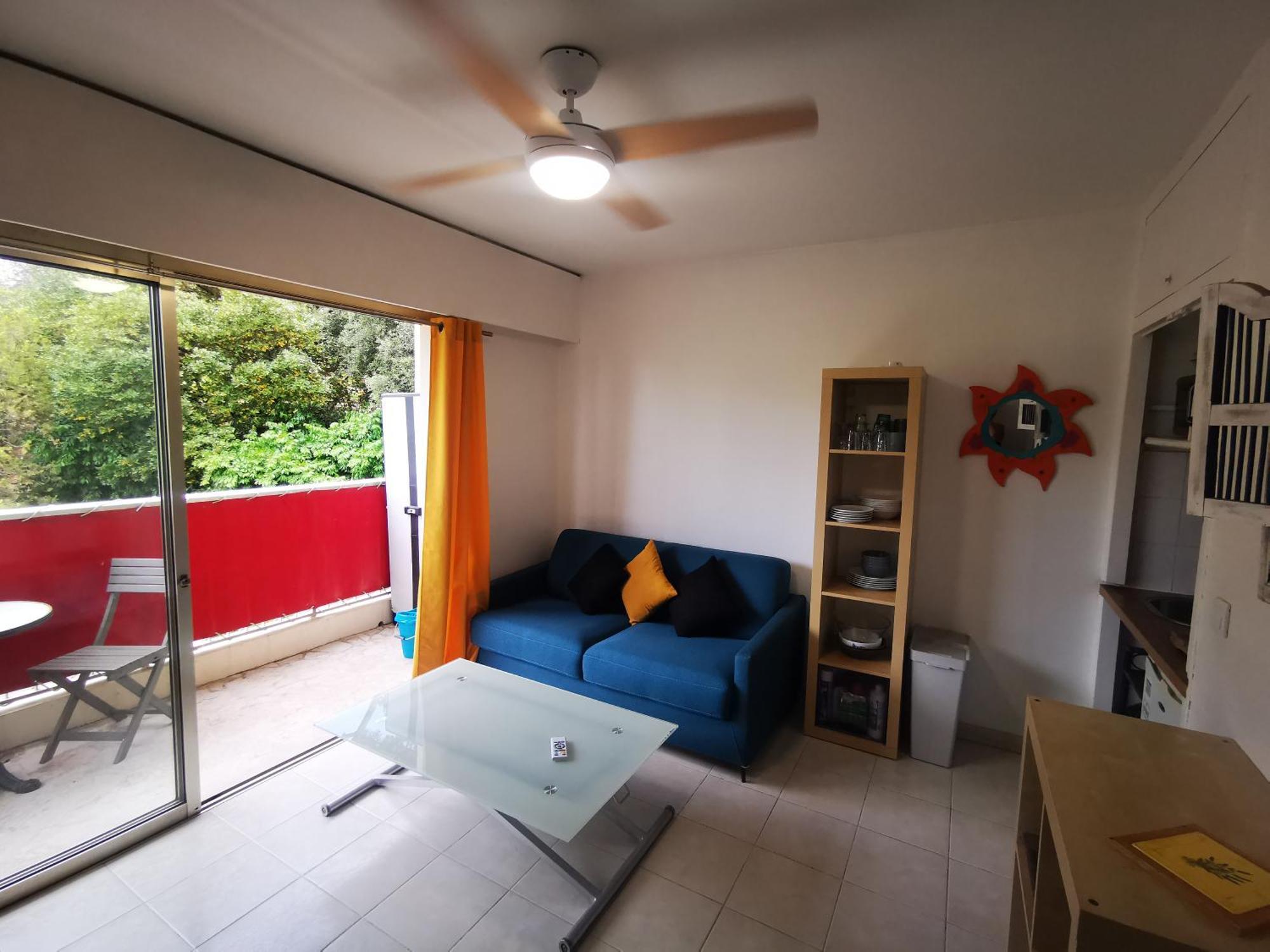 Cosy Studio,piscine,parc Fleuri,residence Standing,parking Antibes