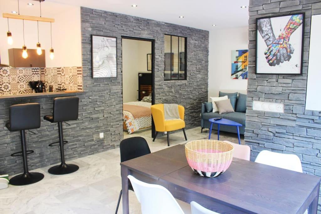 Hollywood, Moderne, Central, A 10 Min Des Plages Appartement *
