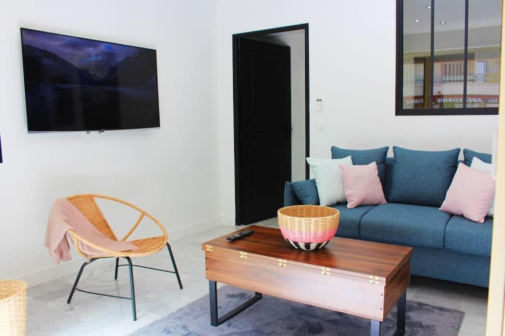 Lucky, Centre-ville, A 10 Min A Pied Des Plages Et Juan Les Pins * Antibes
