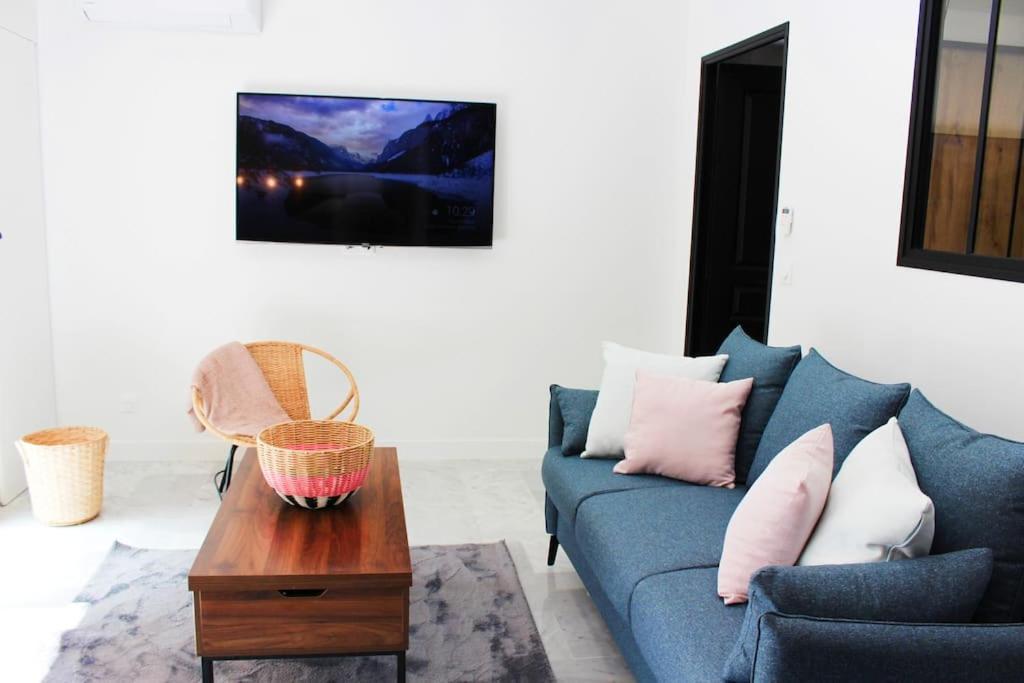 Lucky, Centre-ville, A 10 Min A Pied Des Plages Et Juan Les Pins Apartamento Antibes