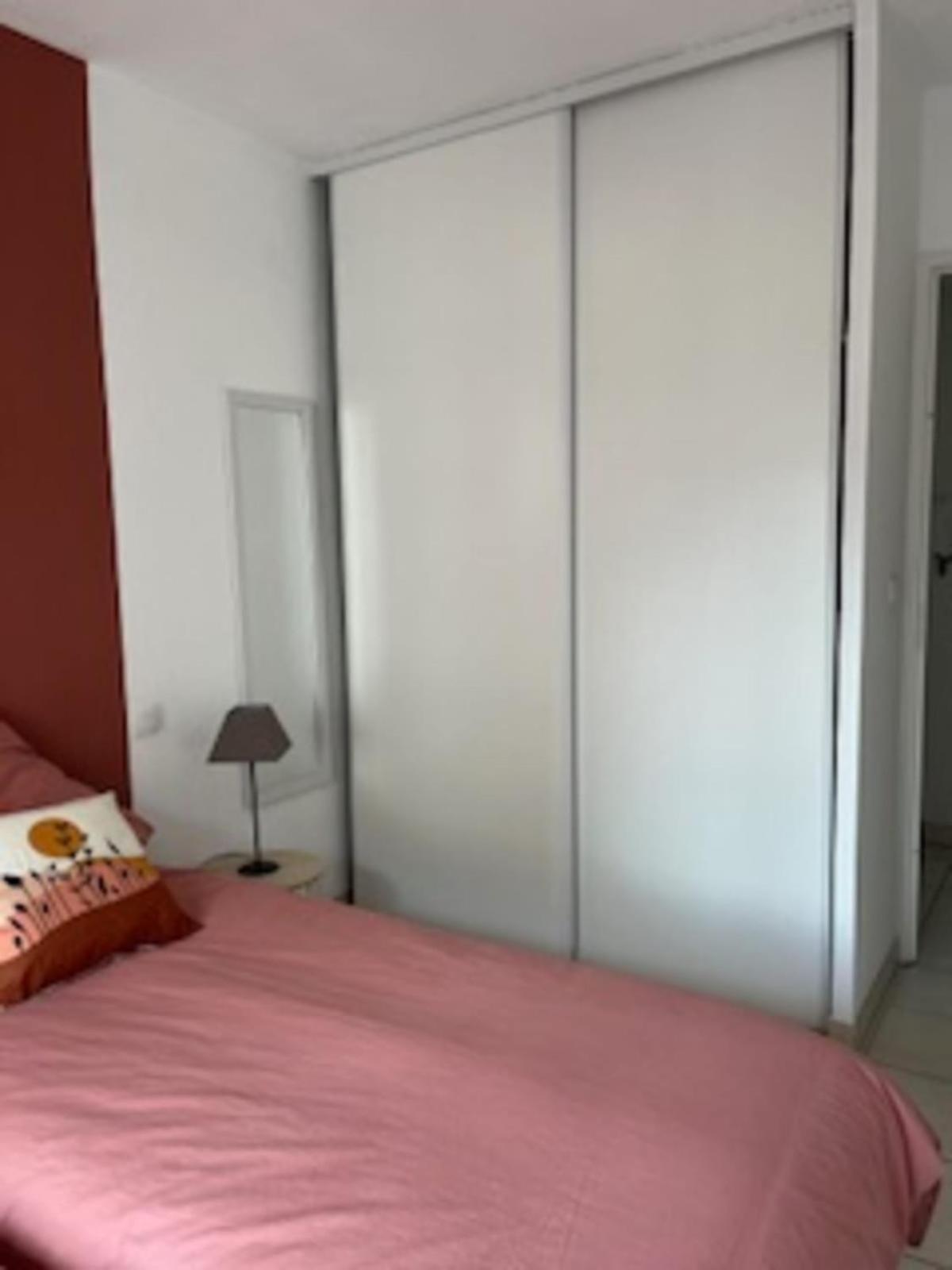 Comfortable With 2 Balconies Apartment Antibes