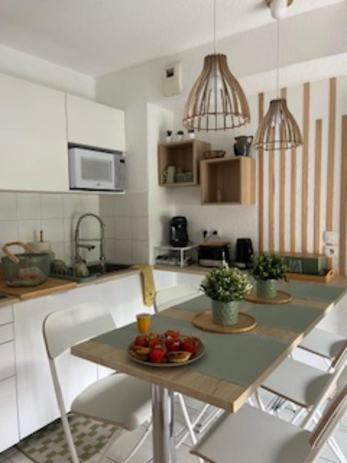 Comfortable With 2 Balconies * Antibes